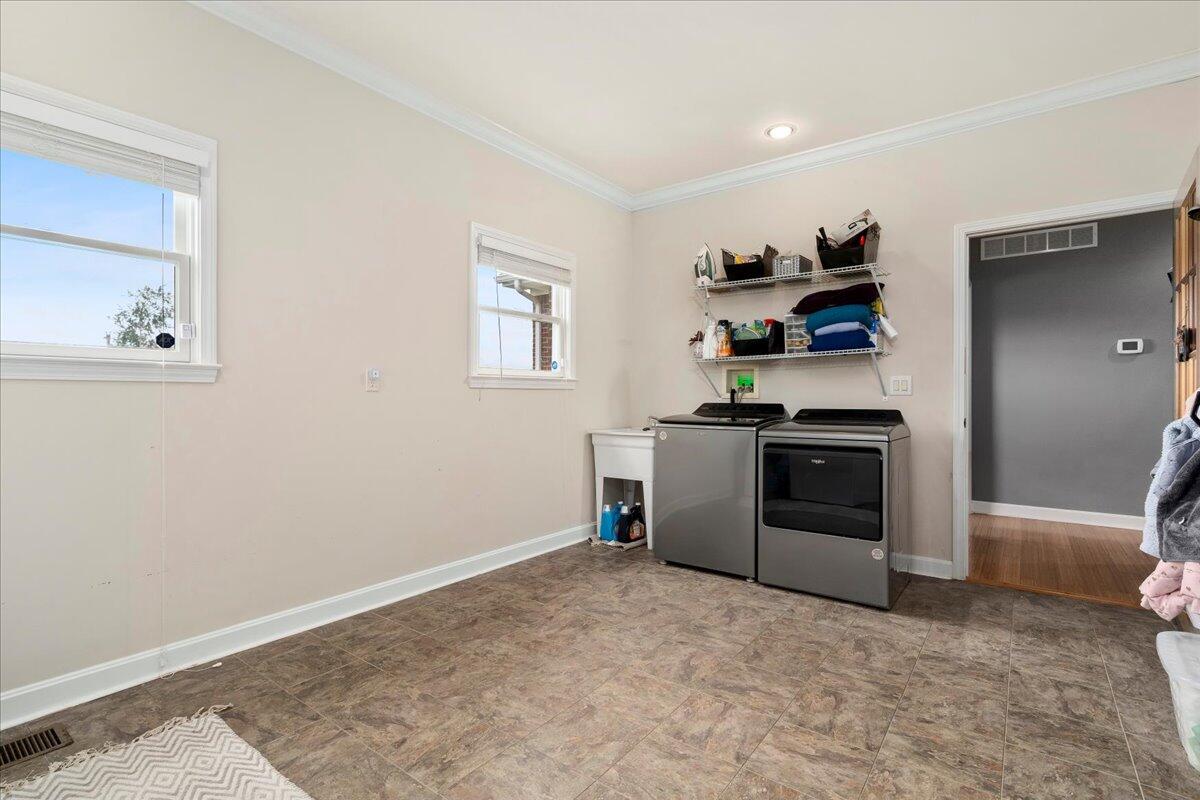 210 Colonial Drive Property Photo 40