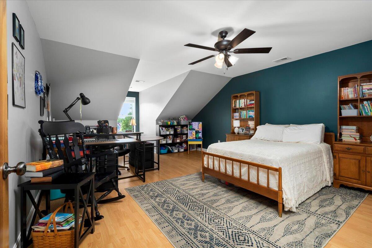 210 Colonial Drive Property Photo 44