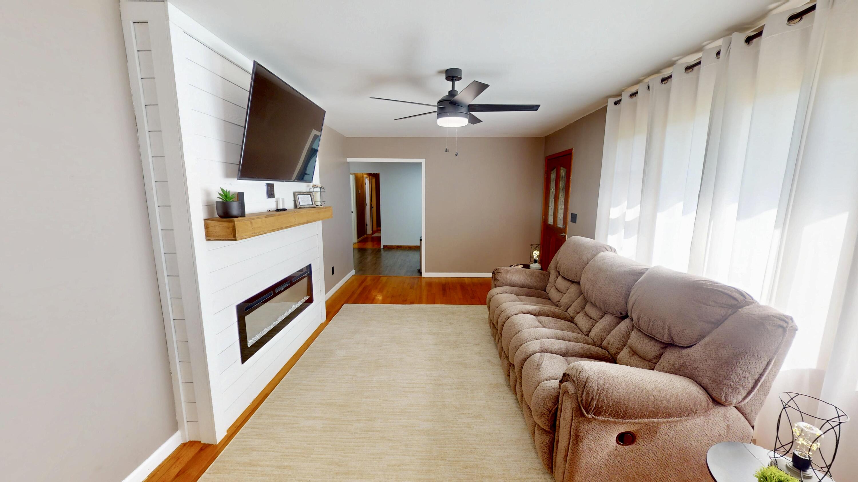 52 Wharton Road Property Photo 3