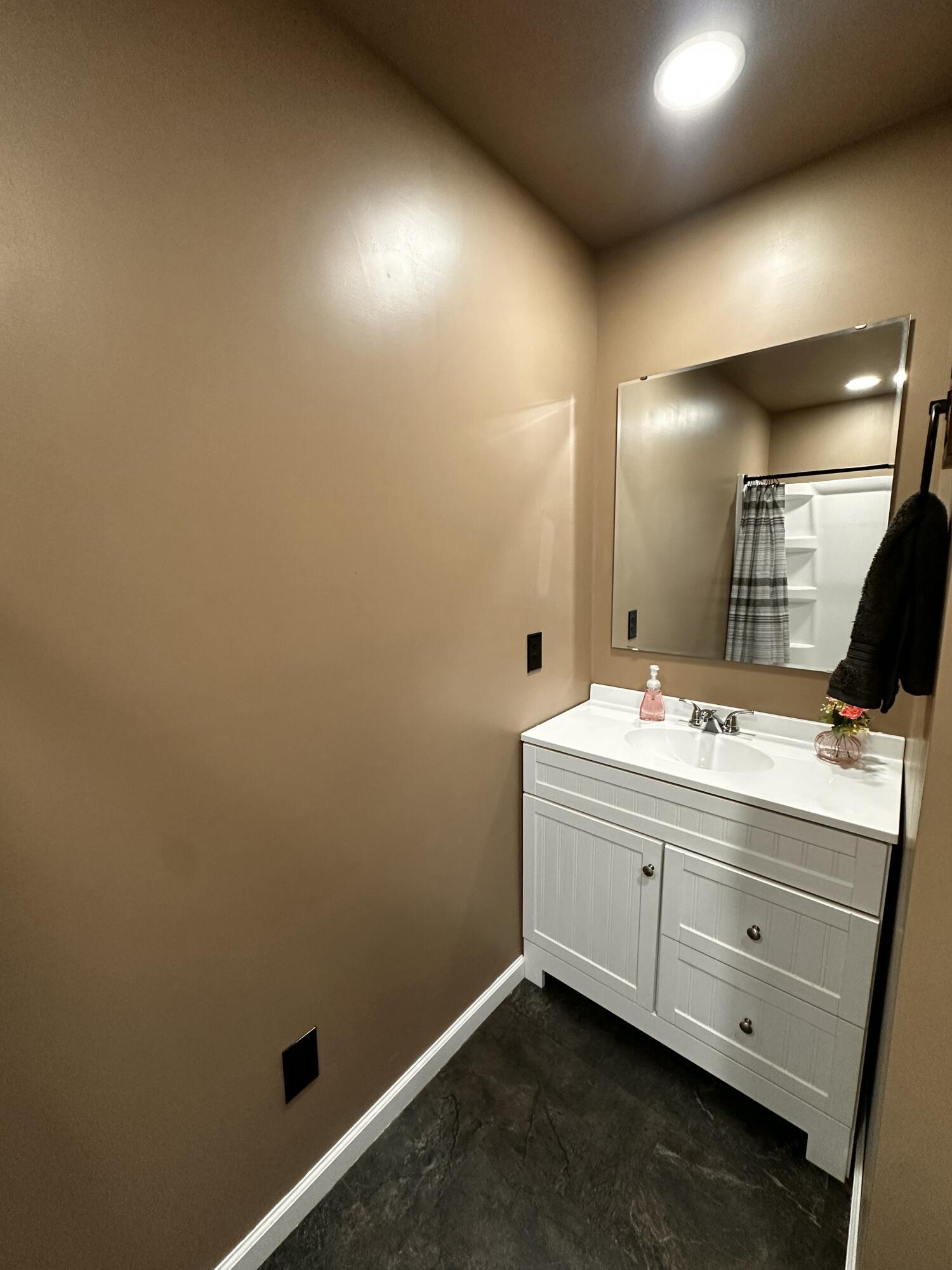 52 Wharton Road Property Photo 12