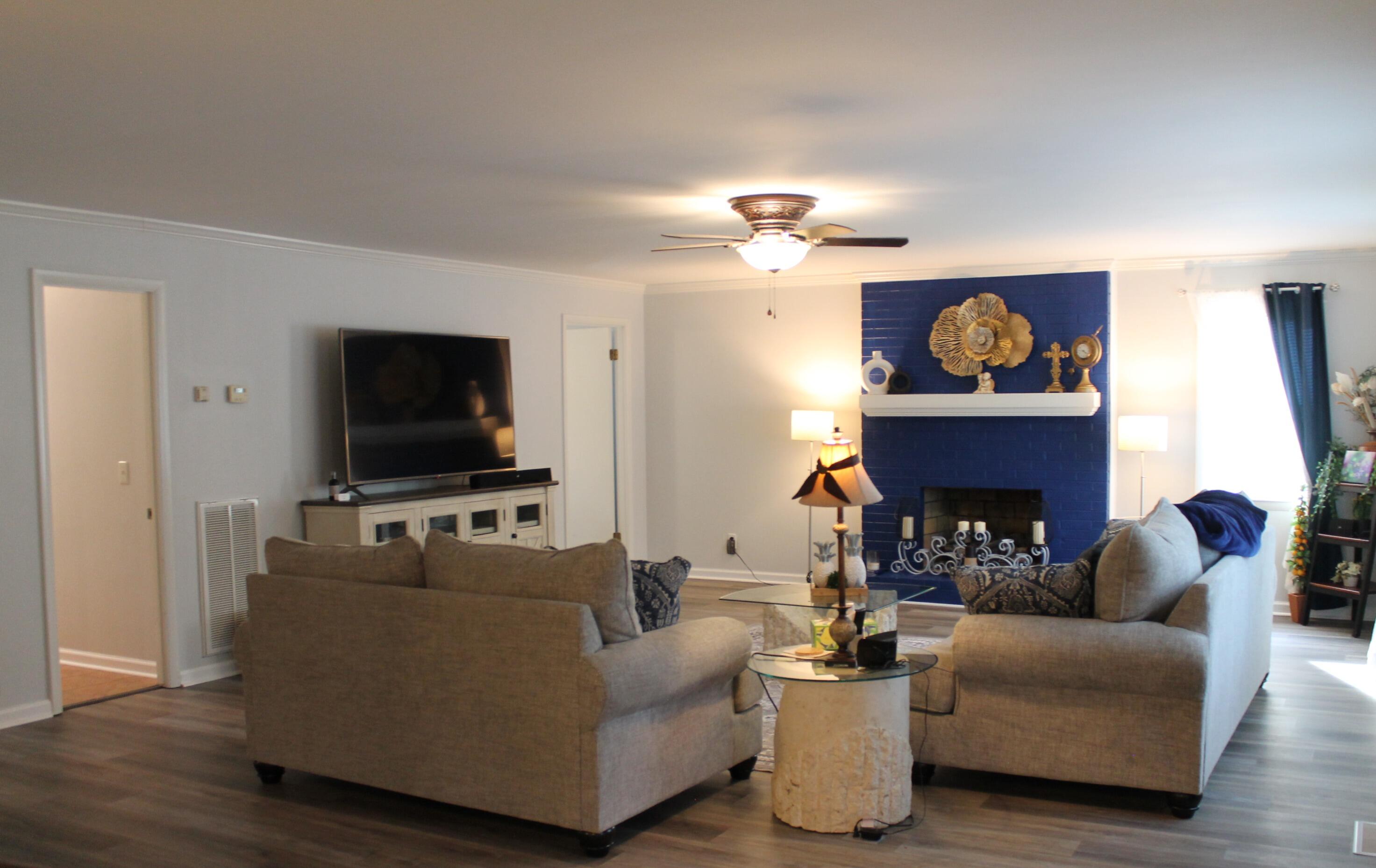 55 Maplehurst Lane Property Photo 2