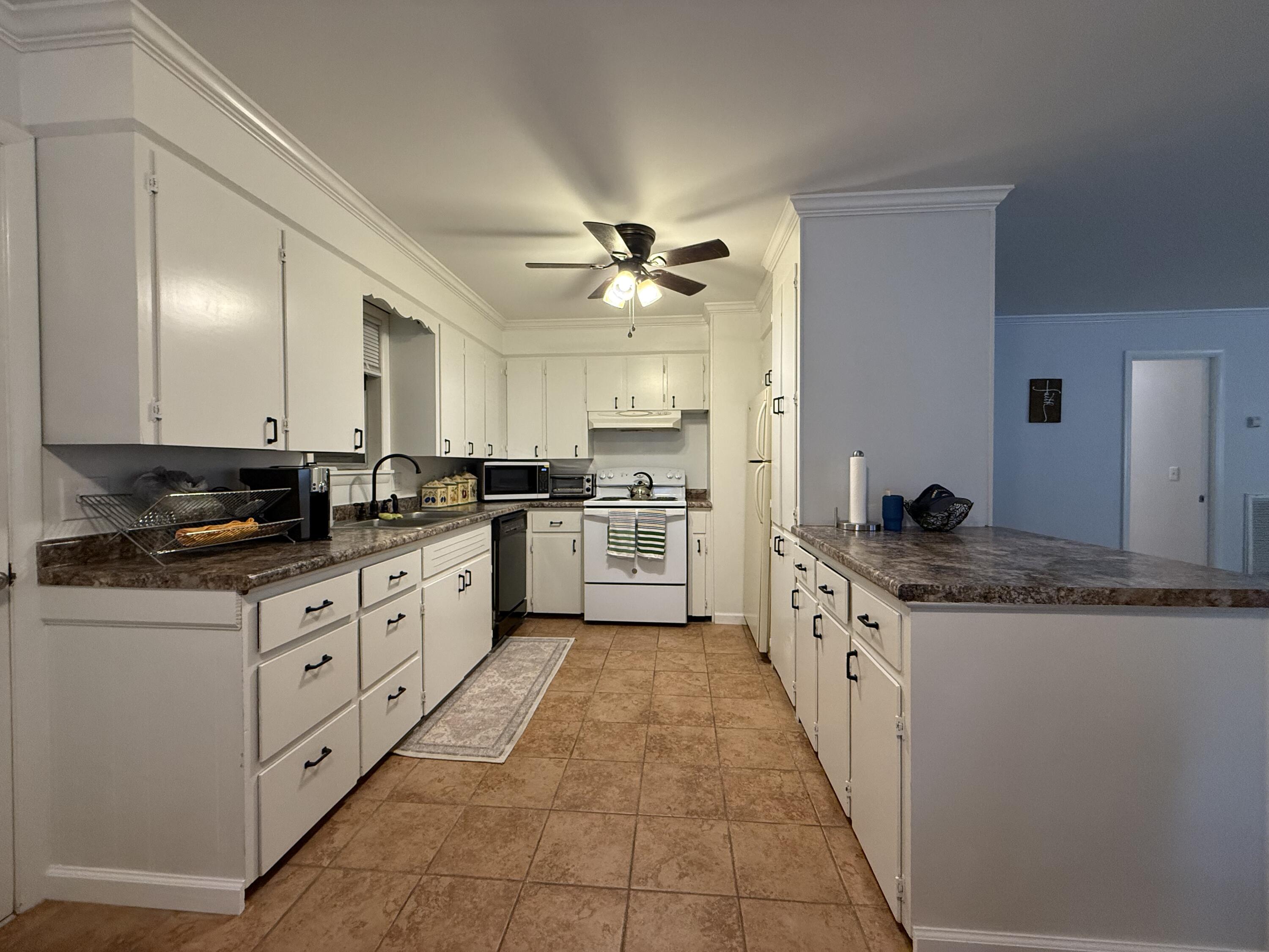 55 Maplehurst Lane Property Photo 5