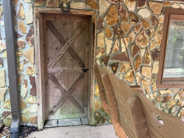 191 Hesters Road Property Photo 8
