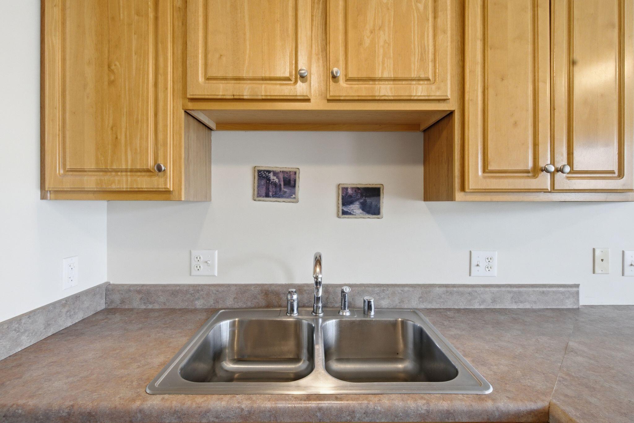 1052 Running Brook Drive Property Photo 21