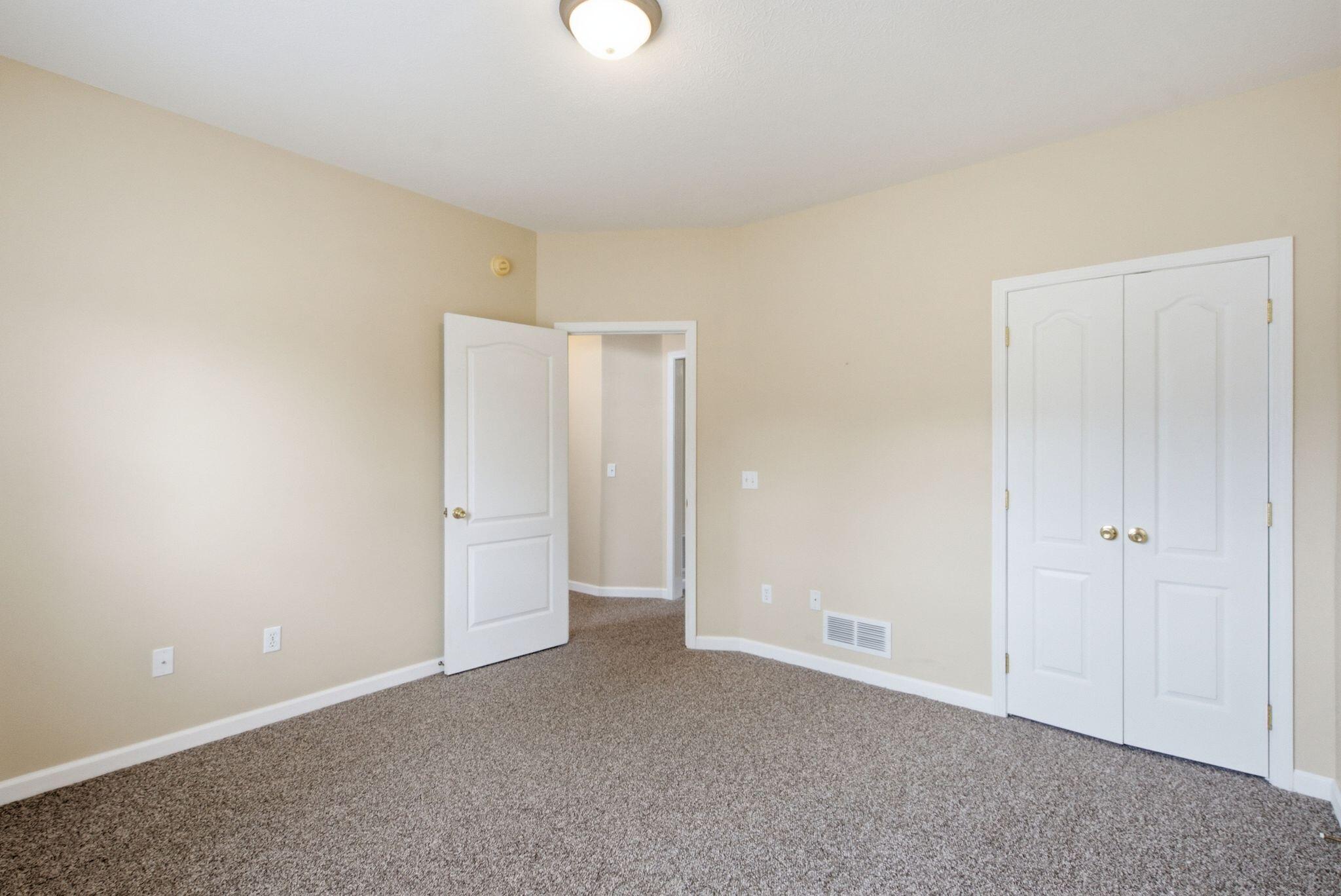 1052 Running Brook Drive Property Photo 37