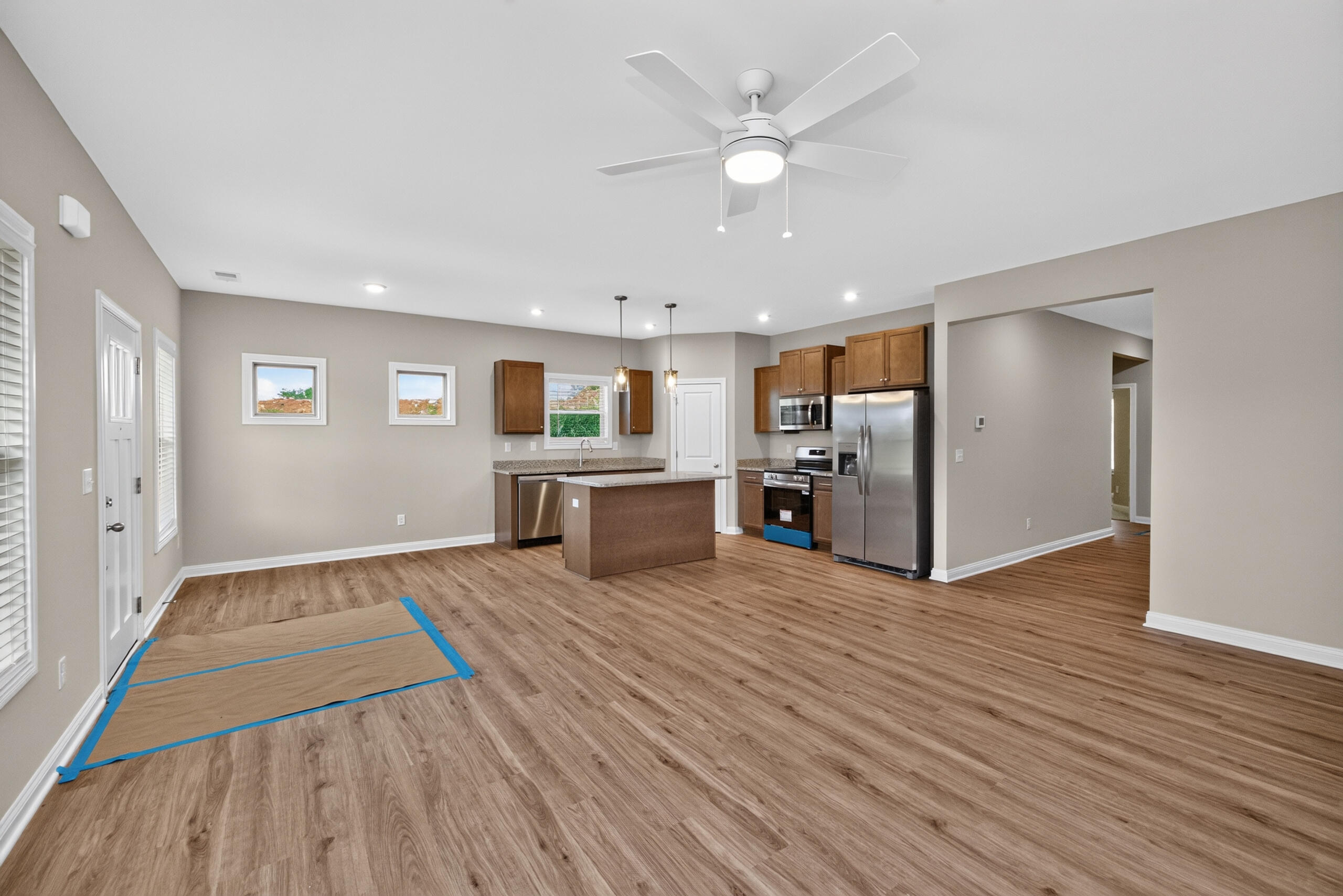 529 Shropshire Avenue Property Photo 4