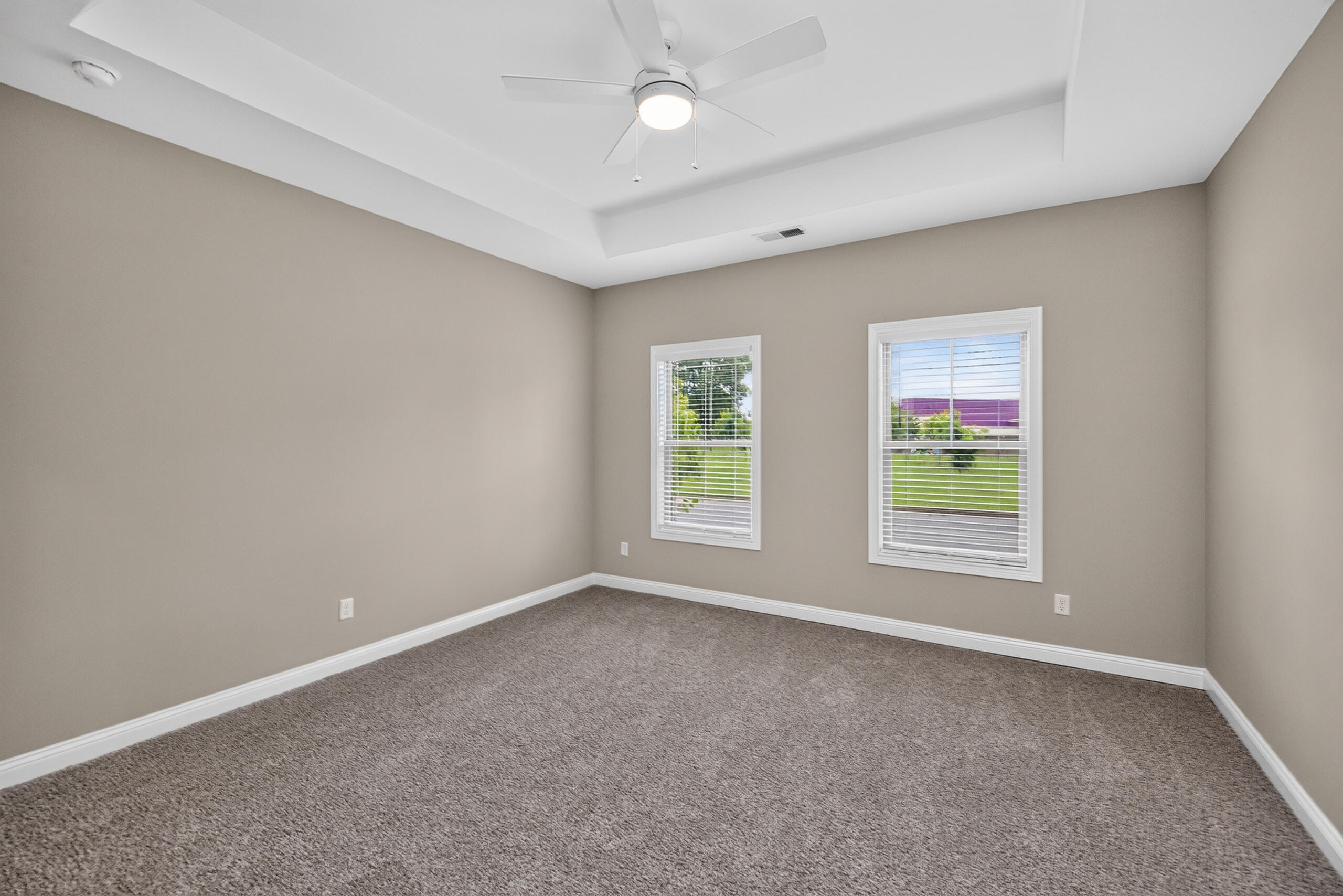 529 Shropshire Avenue Property Photo 12