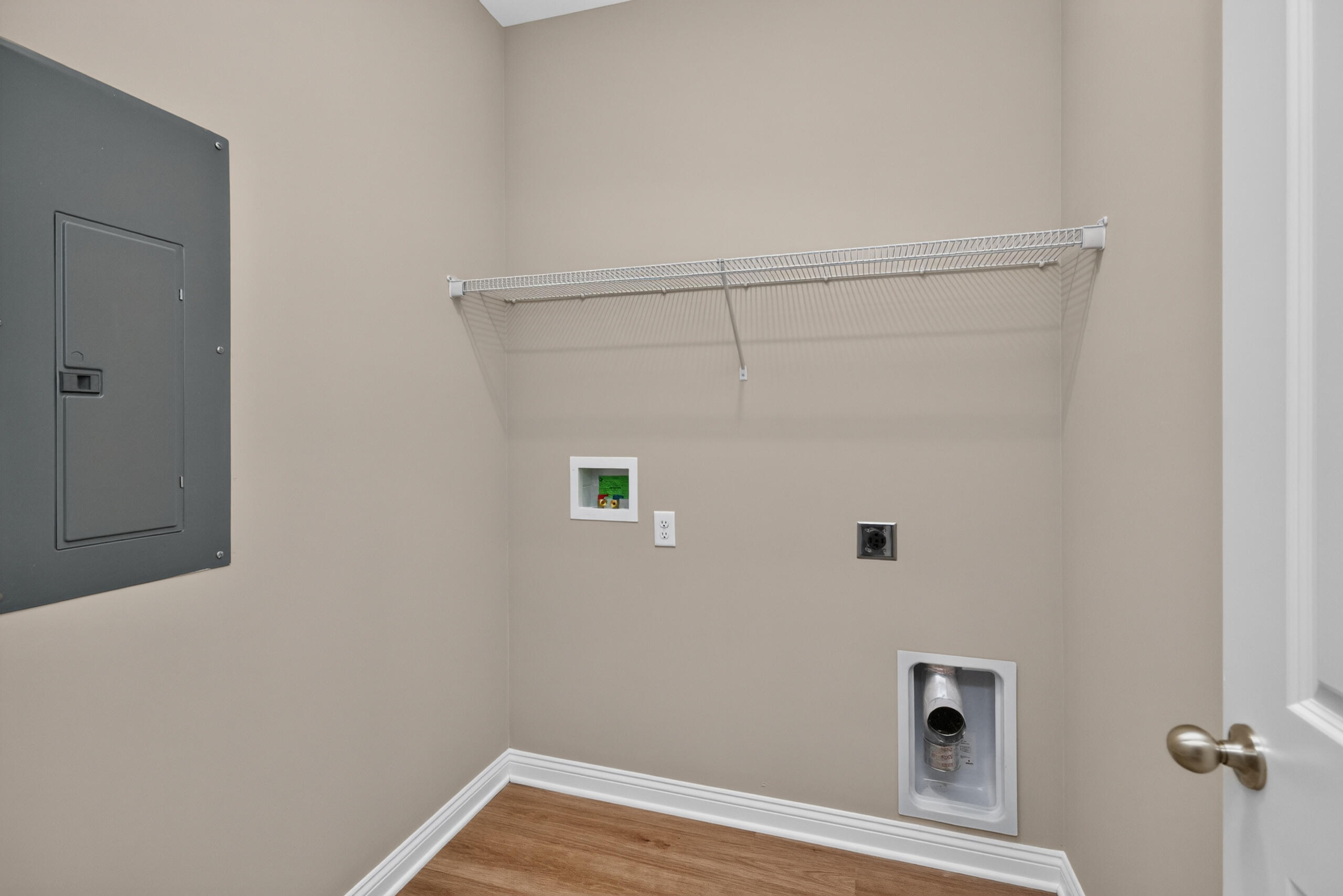 529 Shropshire Avenue Property Photo 20