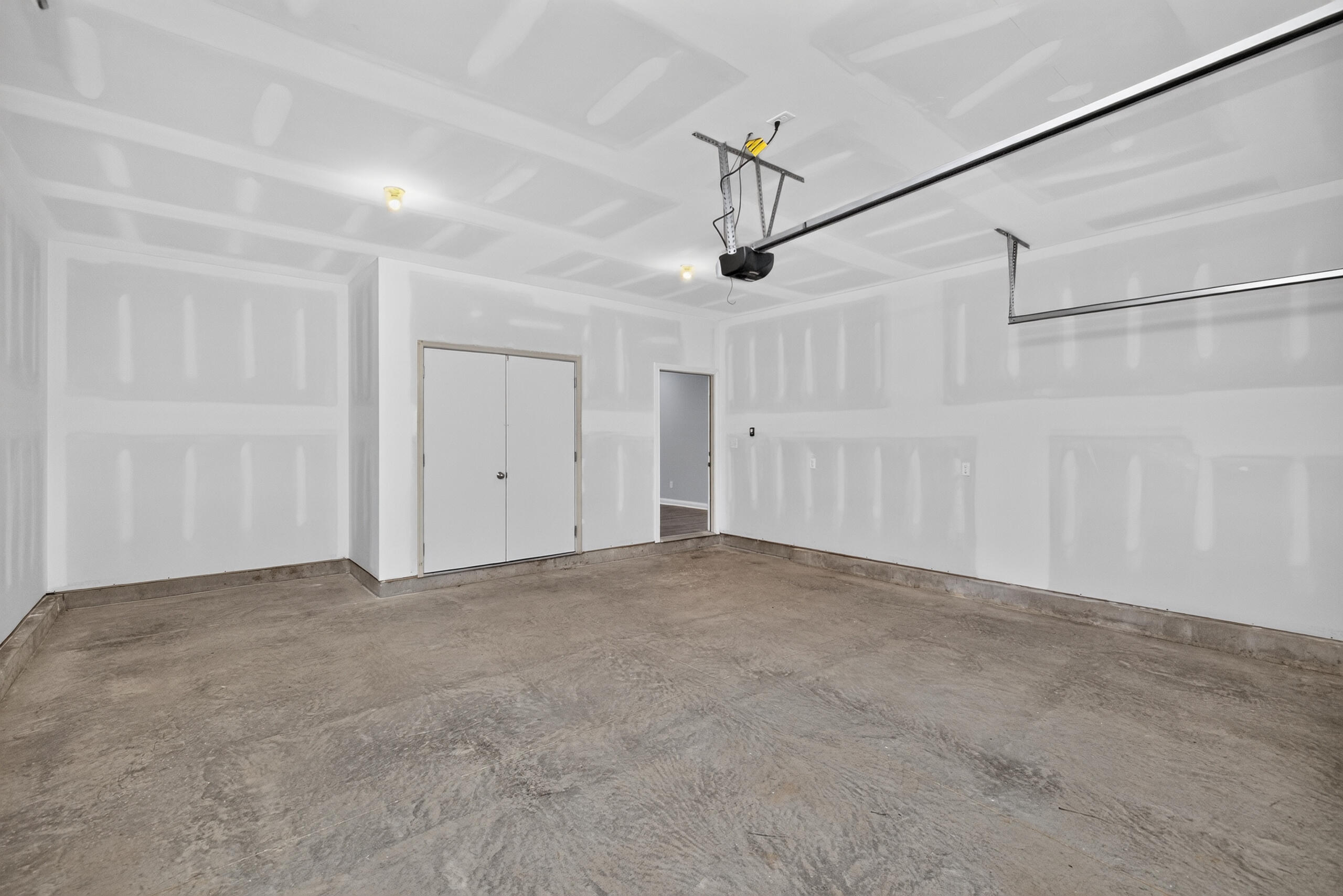 529 Shropshire Avenue Property Photo 21