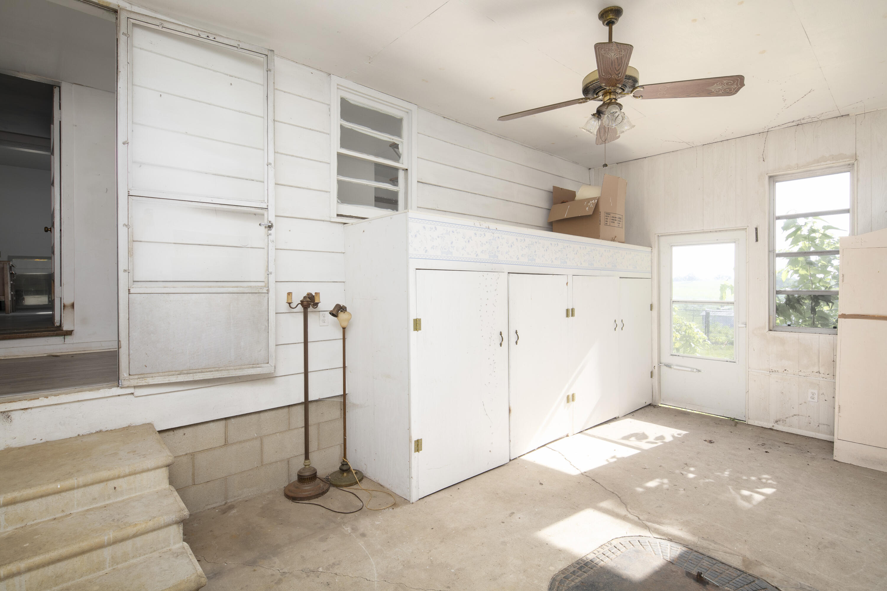 4603 Paris Road Property Photo 13