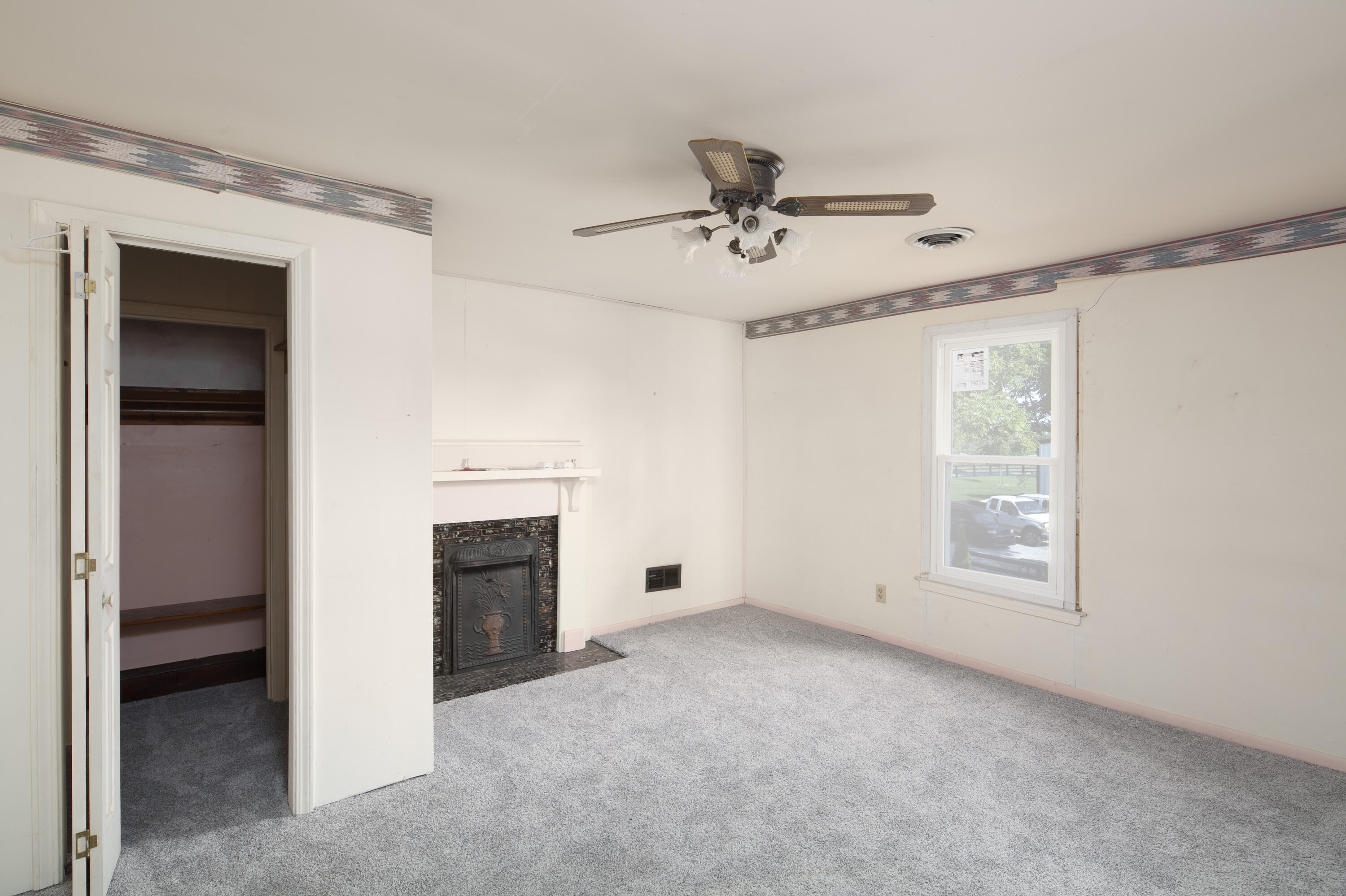 4603 Paris Road Property Photo 19