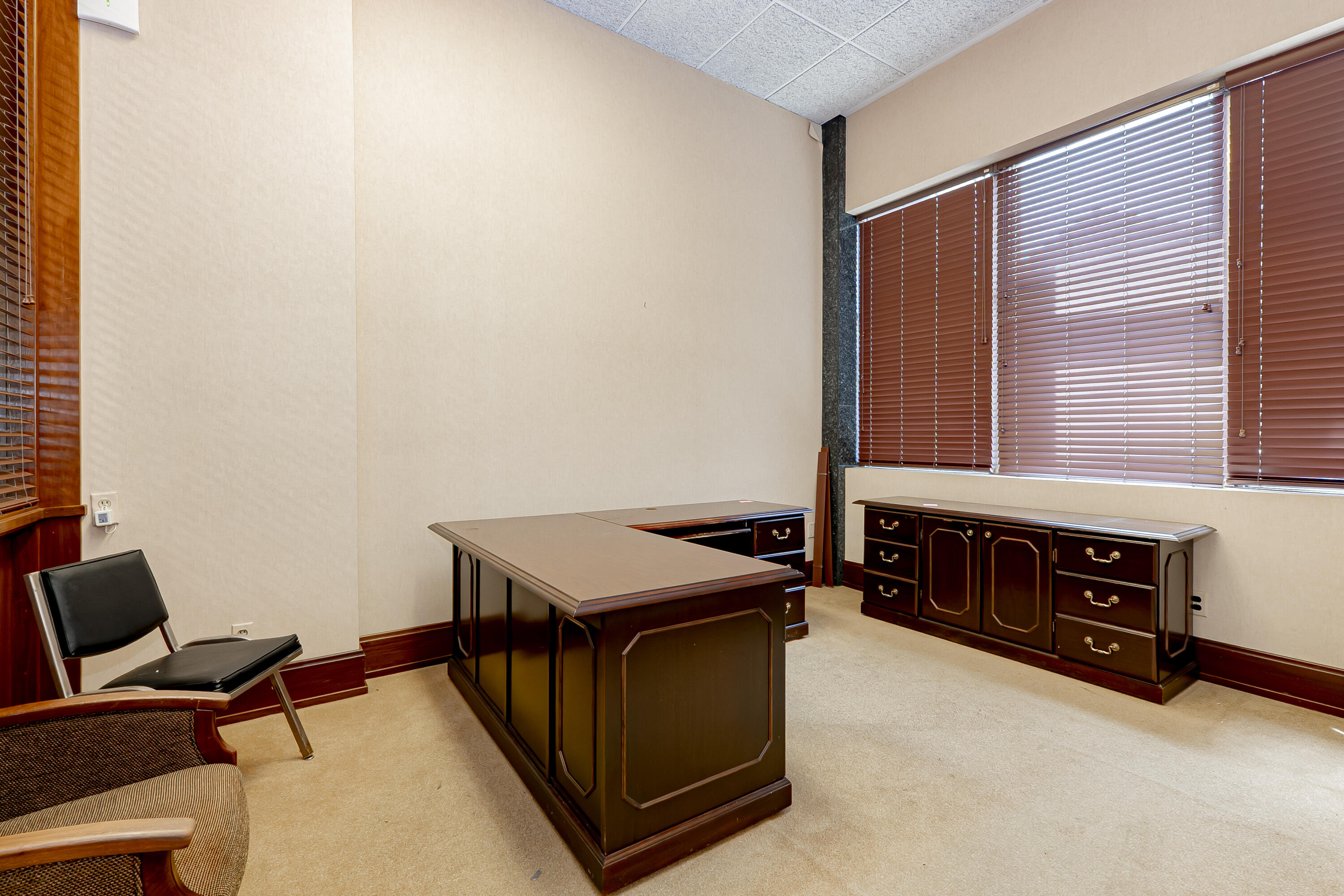 100 Public Square C Property Photo 5