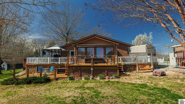 100 Cemetery Hill Lane Property Photo 1