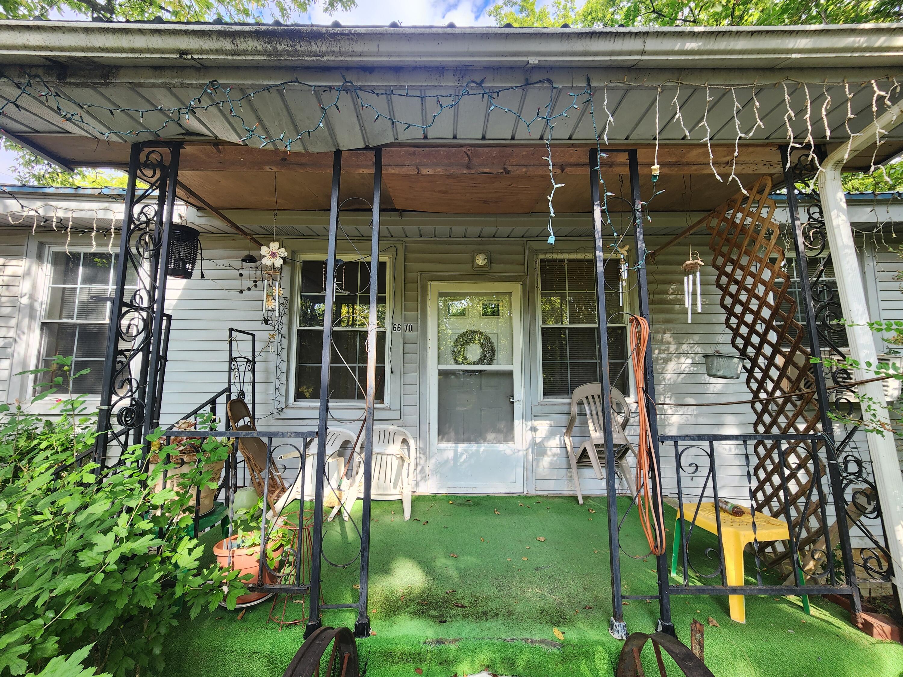 6670 Newstead Road Property Photo 12