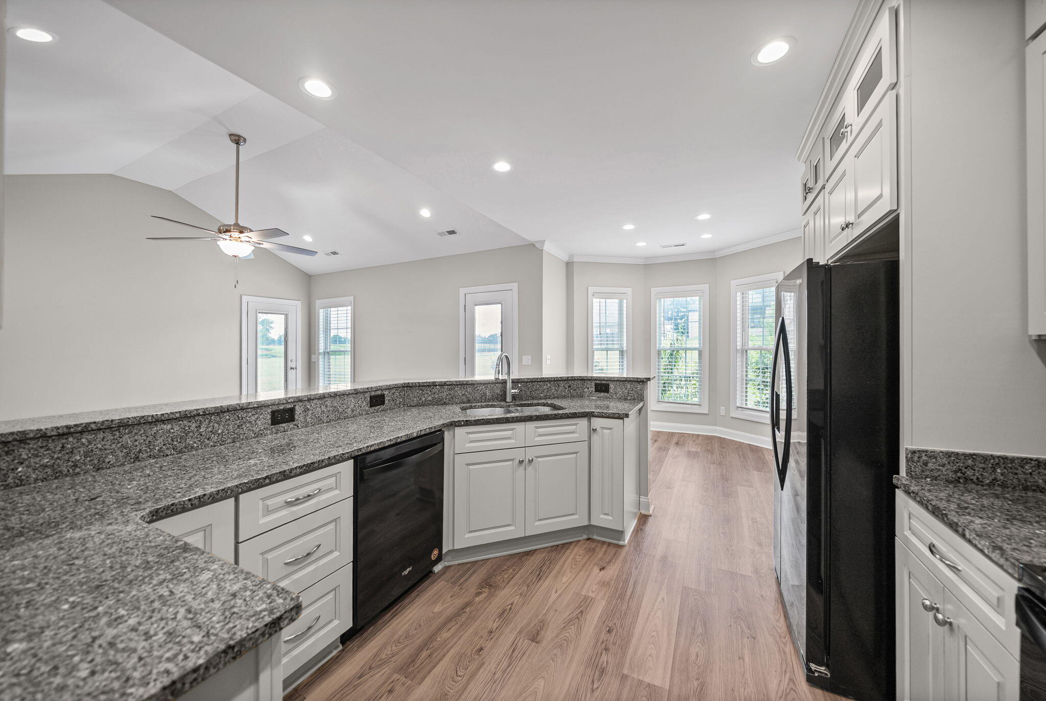 208 Lewis Bridge Way Property Photo 12