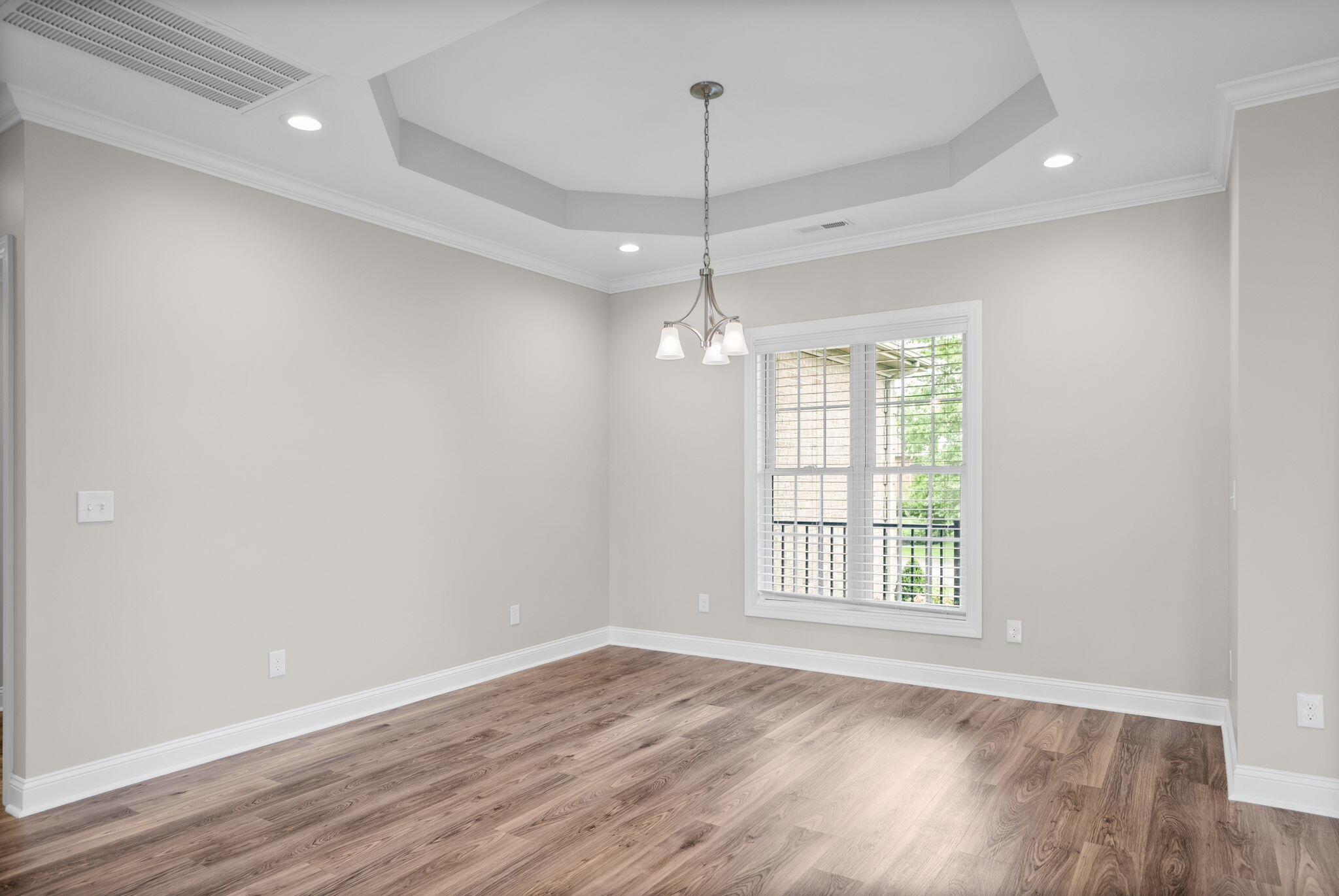 208 Lewis Bridge Way Property Photo 15
