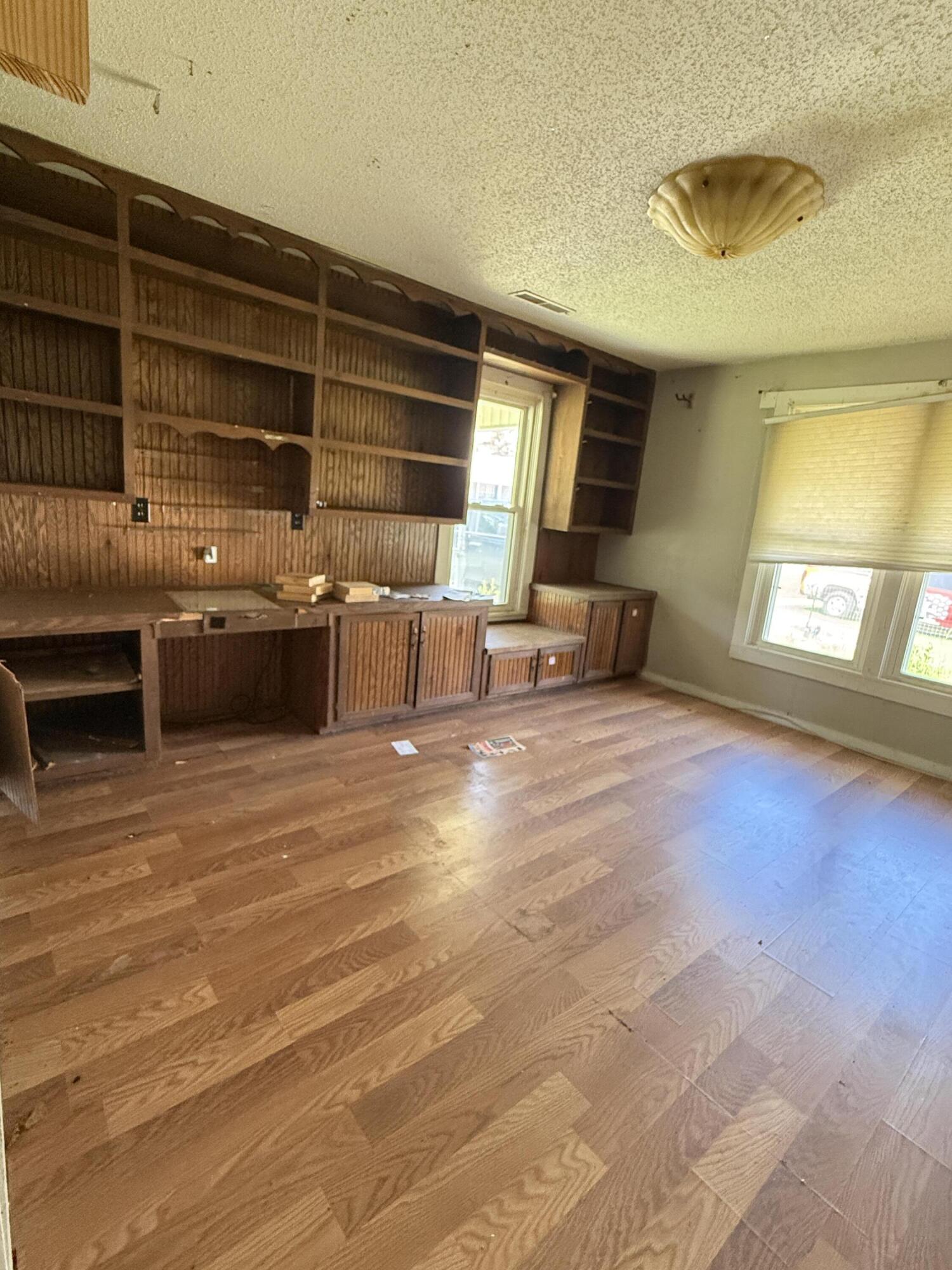 203 Gilbert Street Property Photo 5