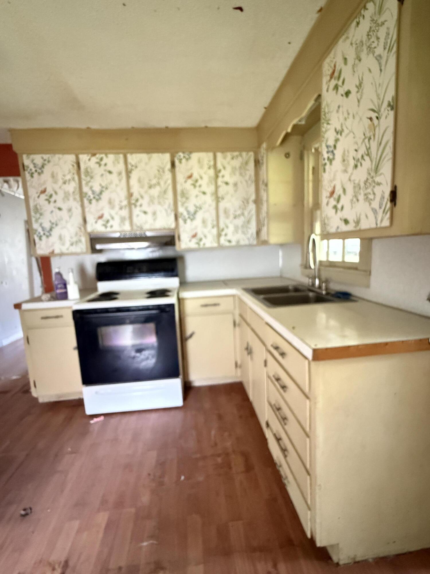 203 Gilbert Street Property Photo 8