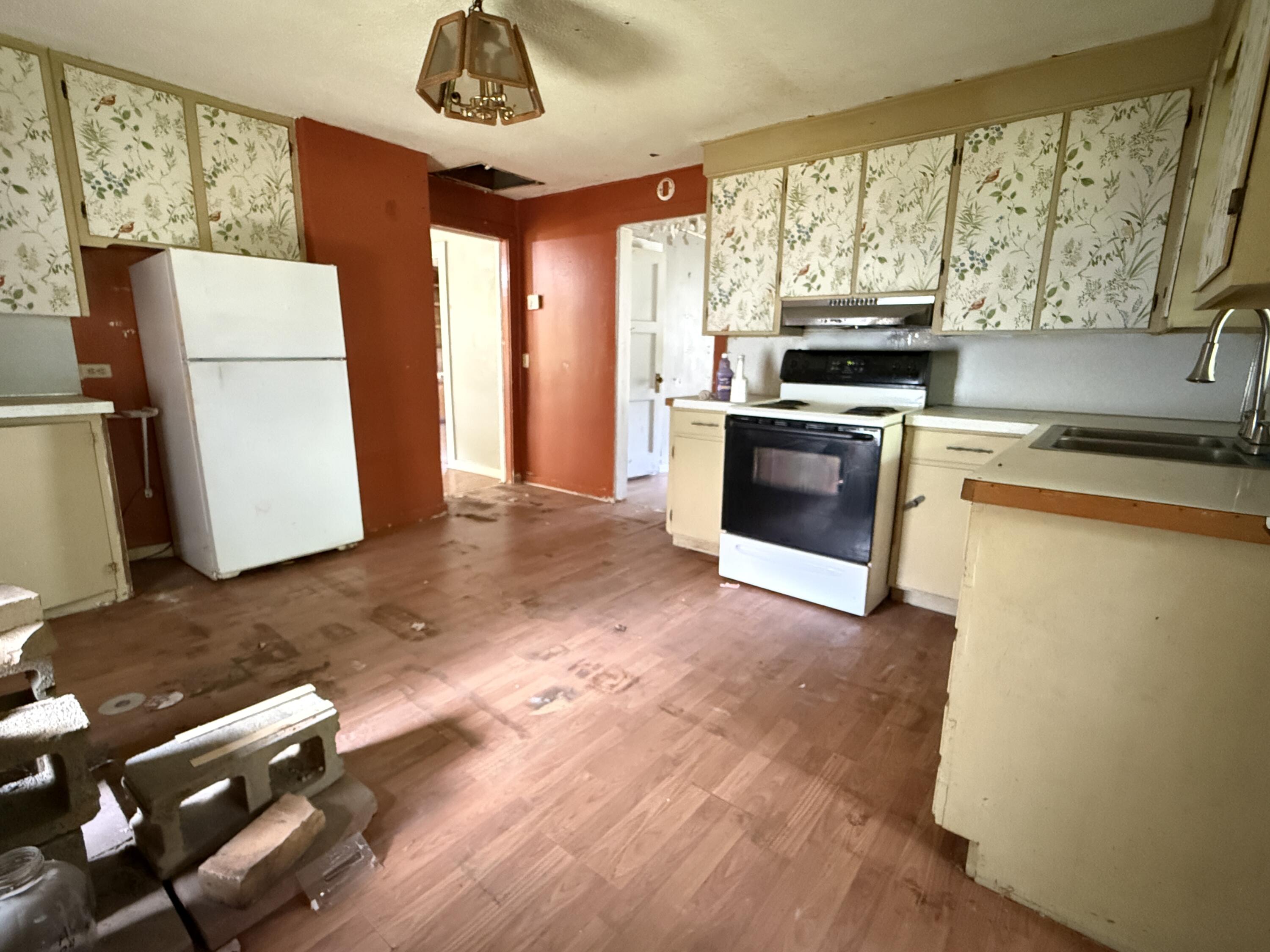 203 Gilbert Street Property Photo 9