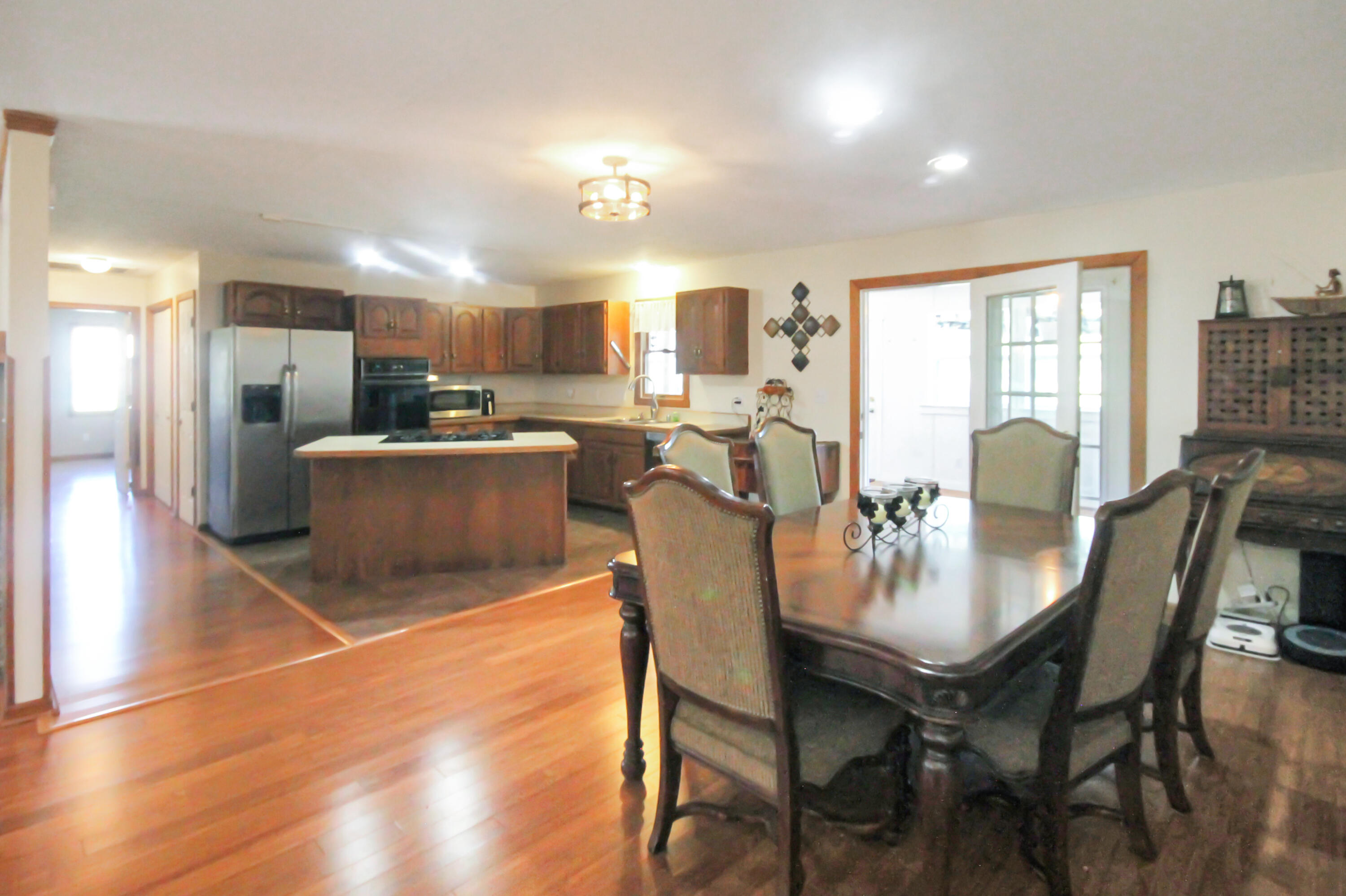 8078 Aurora Highway Property Photo 11