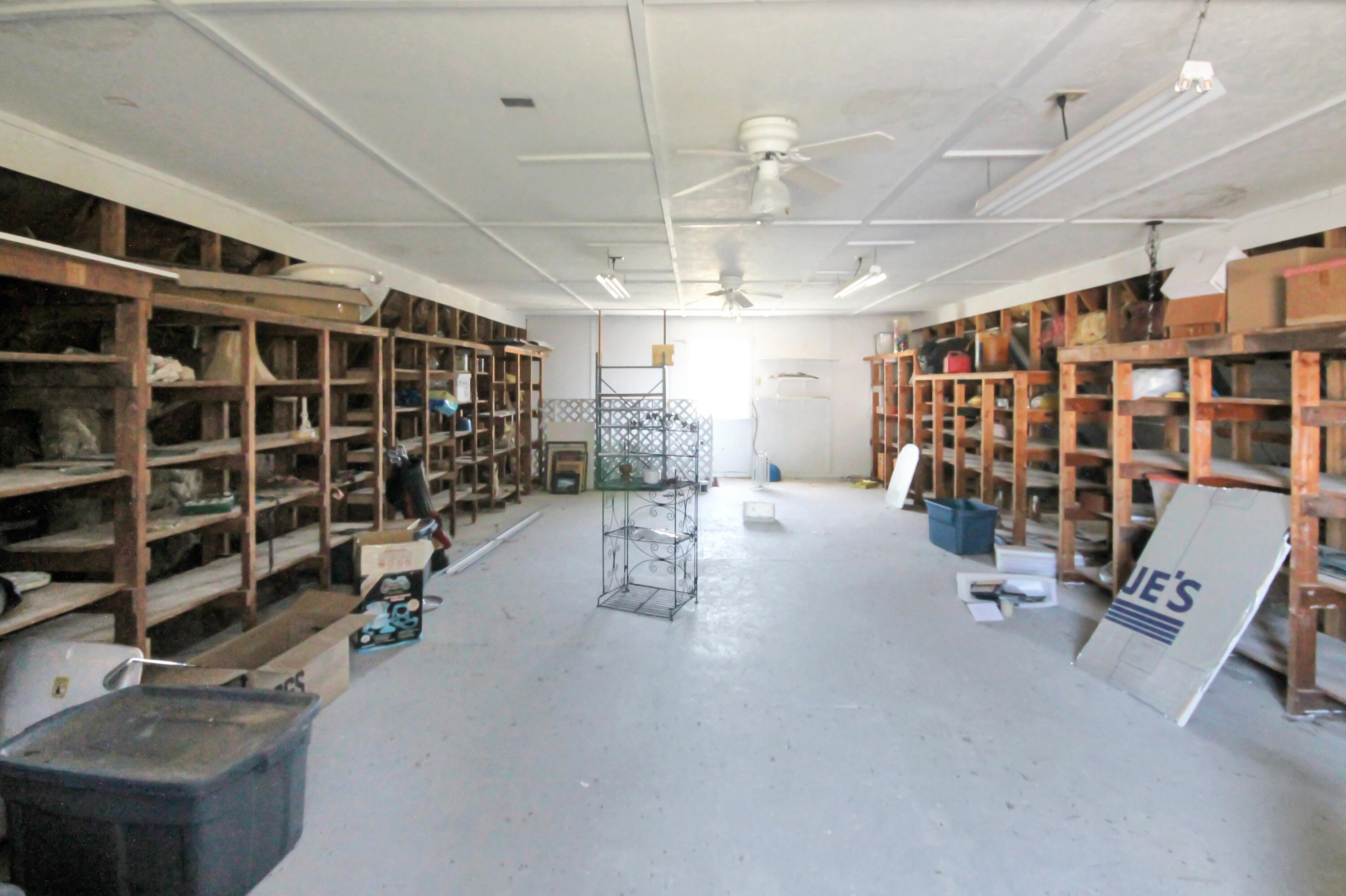 8078 Aurora Highway Property Photo 25