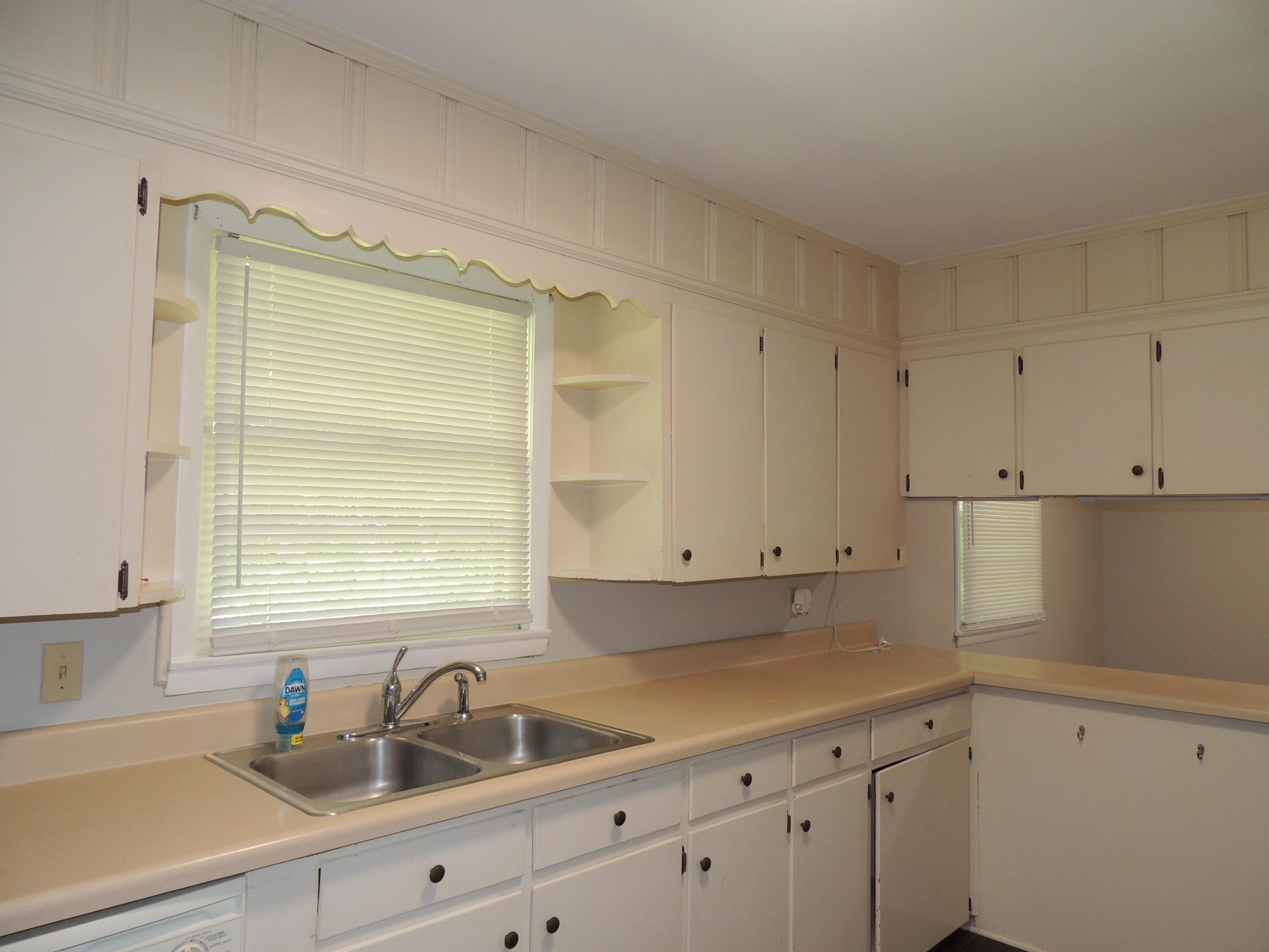409 Macedonia Road Property Photo 6