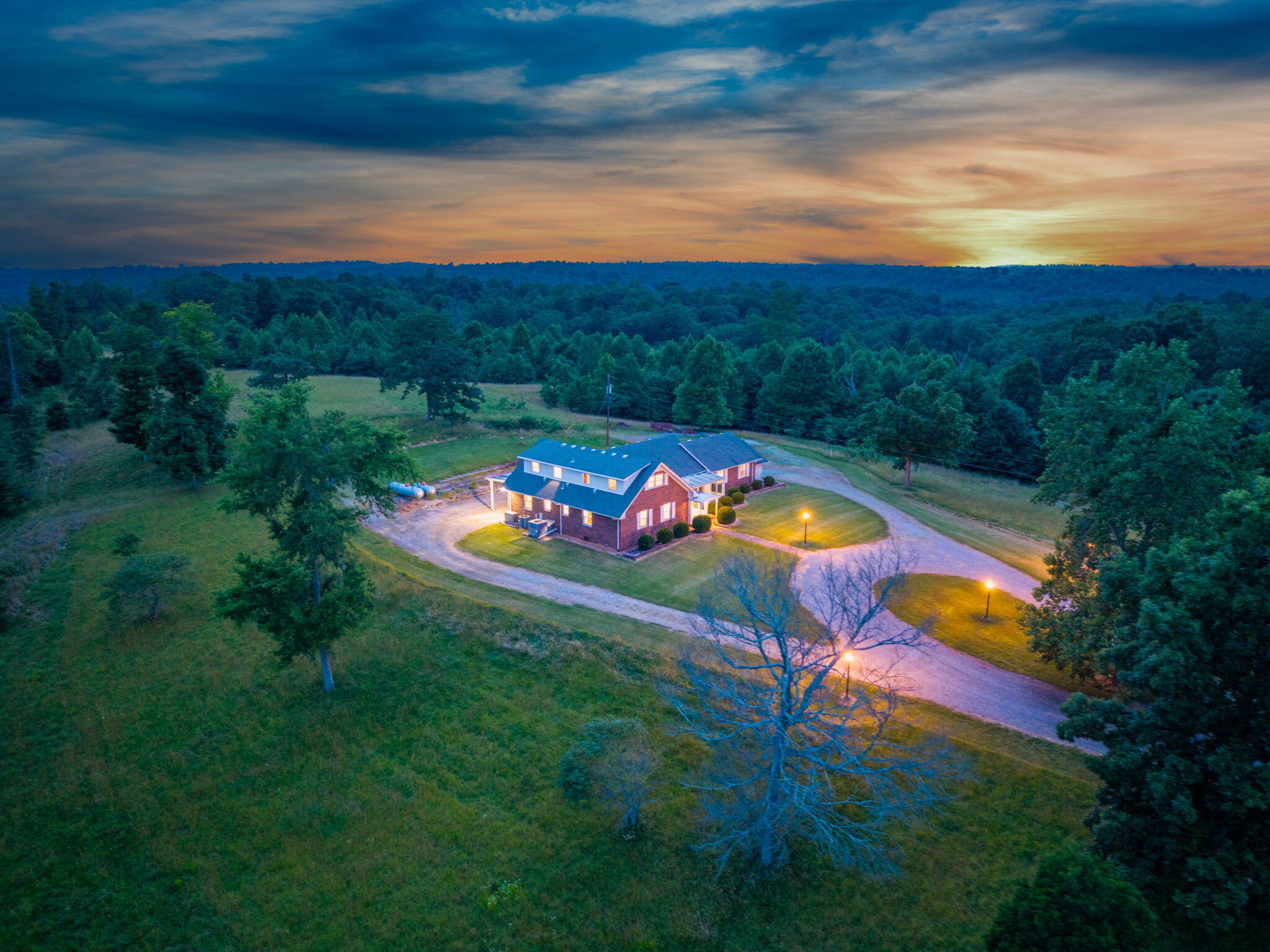 20715 Dawson Springs Road Property Photo 4