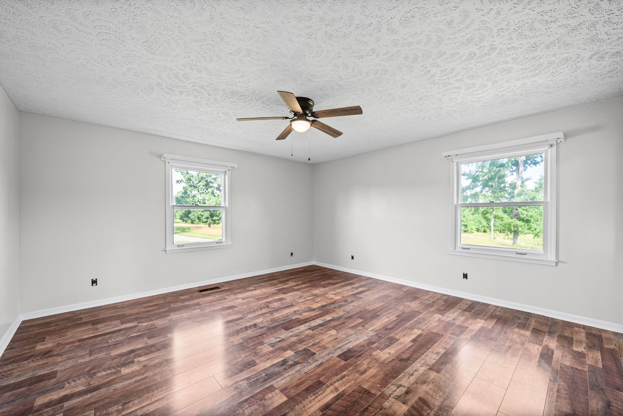 20715 Dawson Springs Road Property Photo 39
