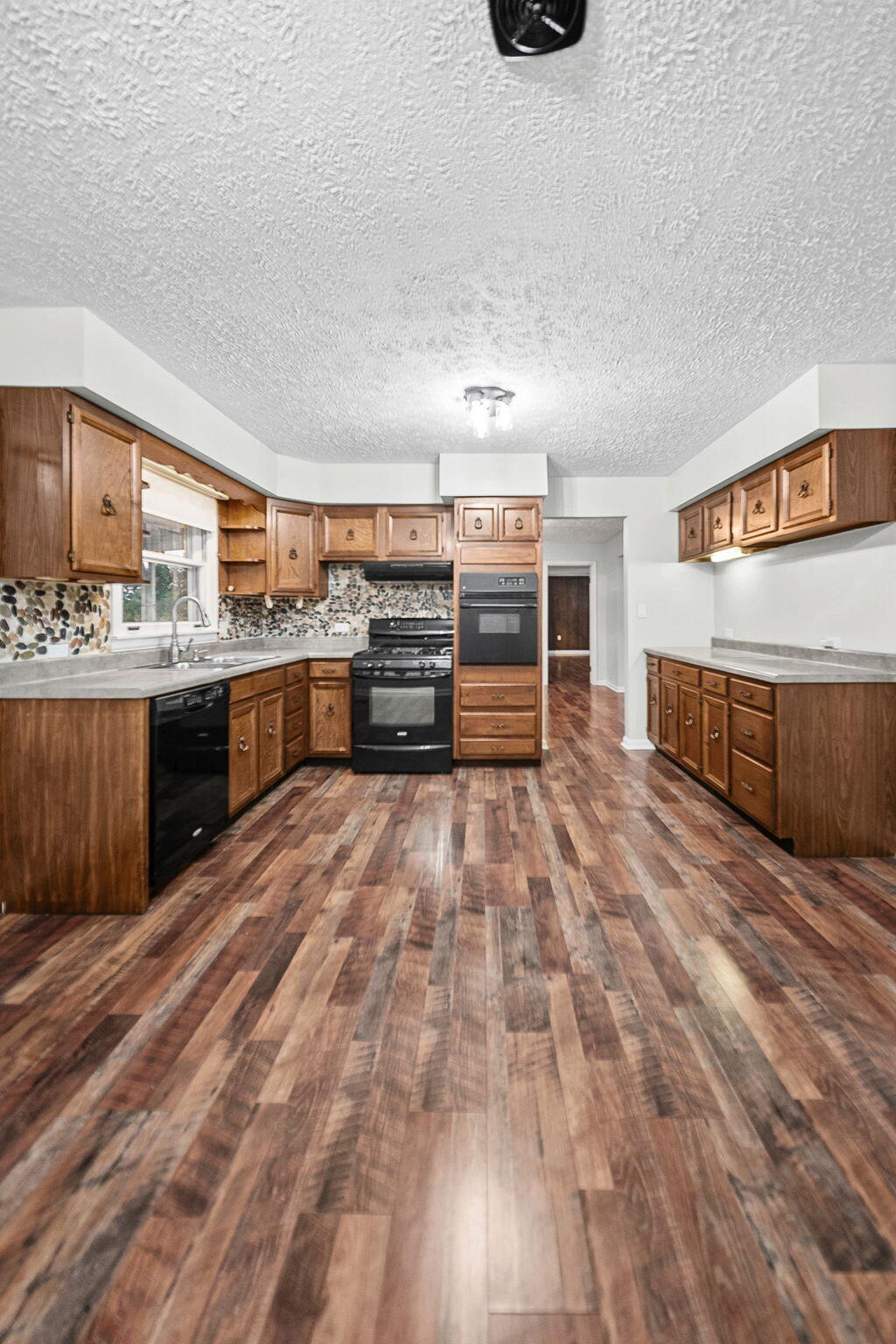 20715 Dawson Springs Road Property Photo 93