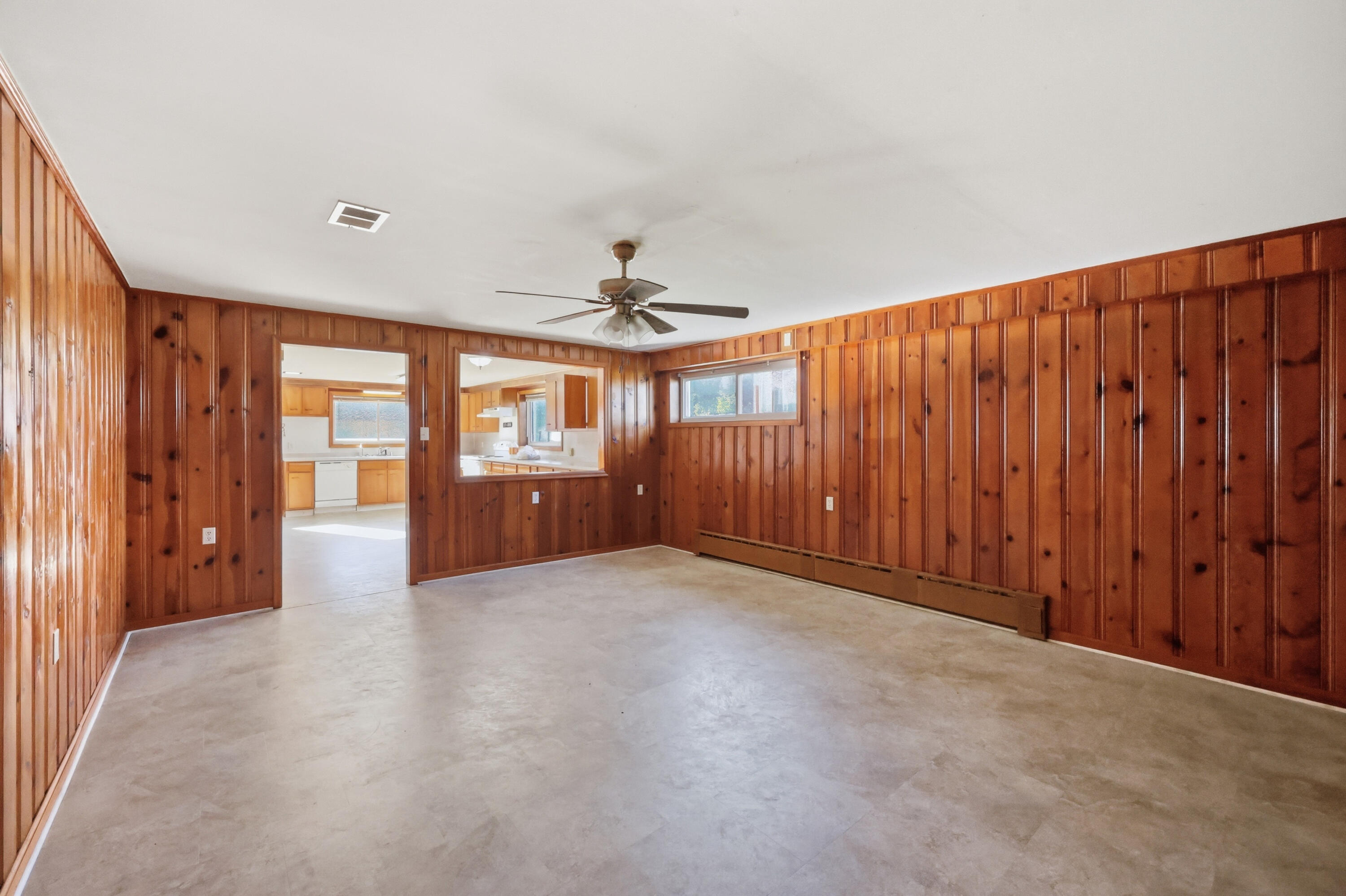 306 Laval Heights Property Photo 15