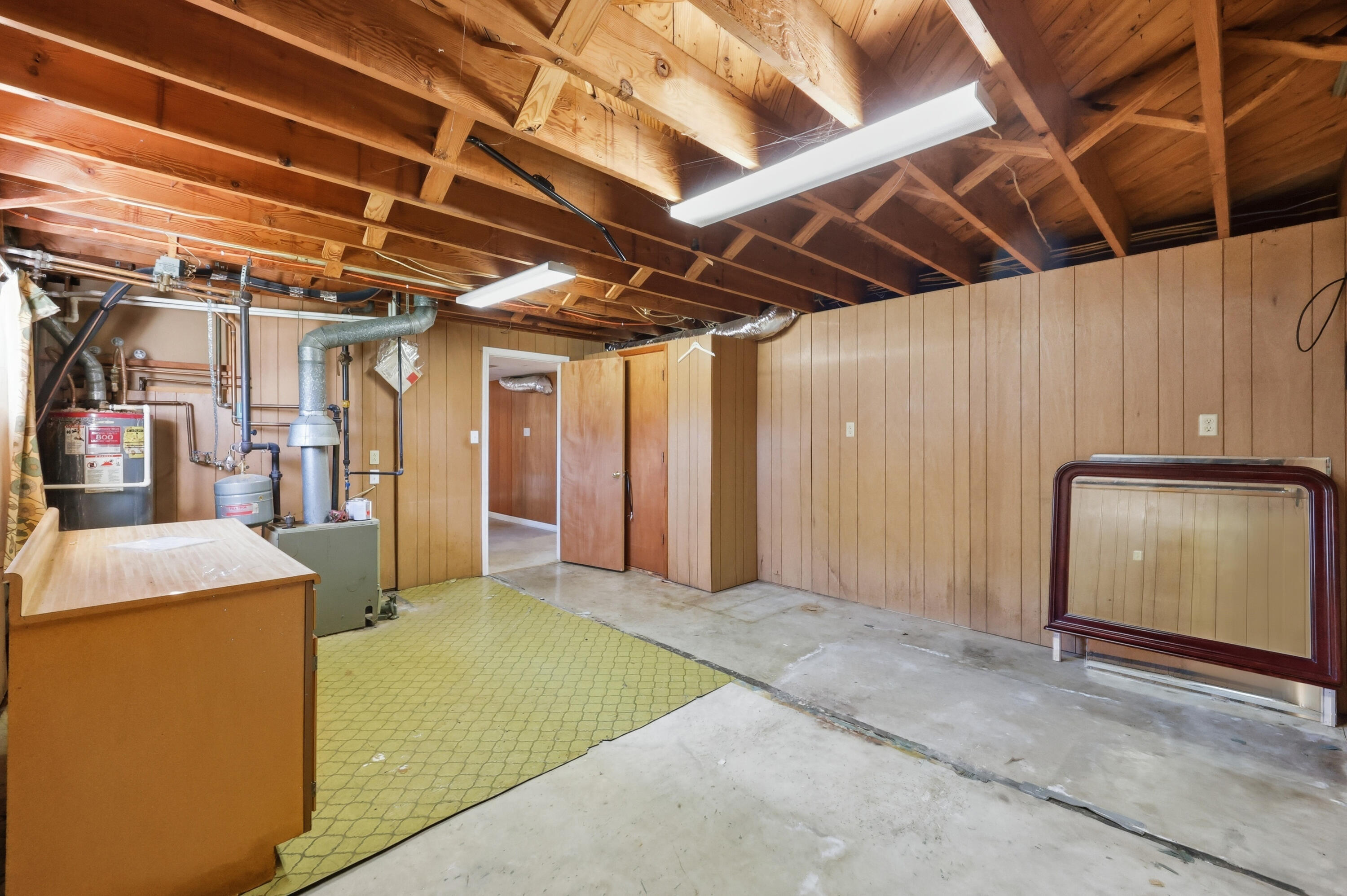 306 Laval Heights Property Photo 24
