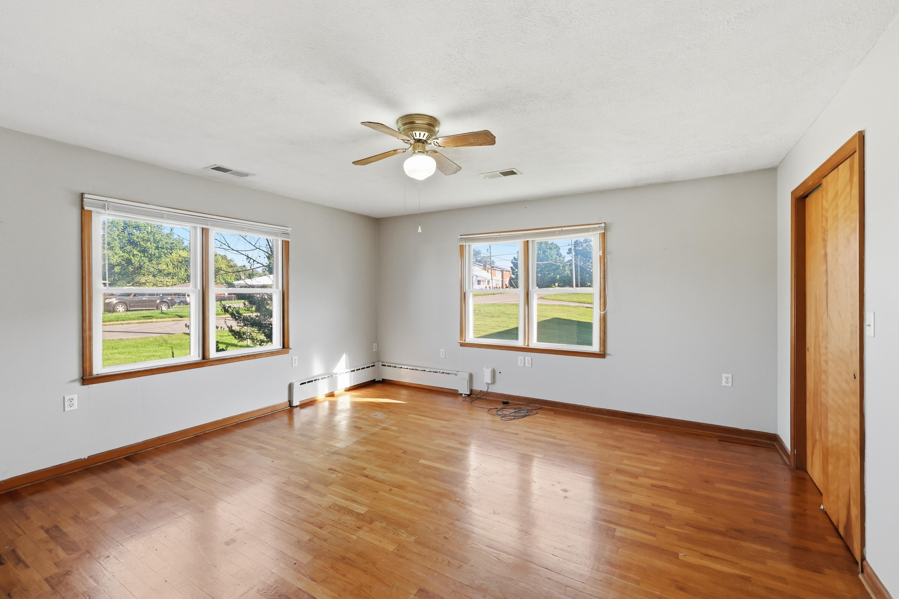 306 Laval Heights Property Photo 31