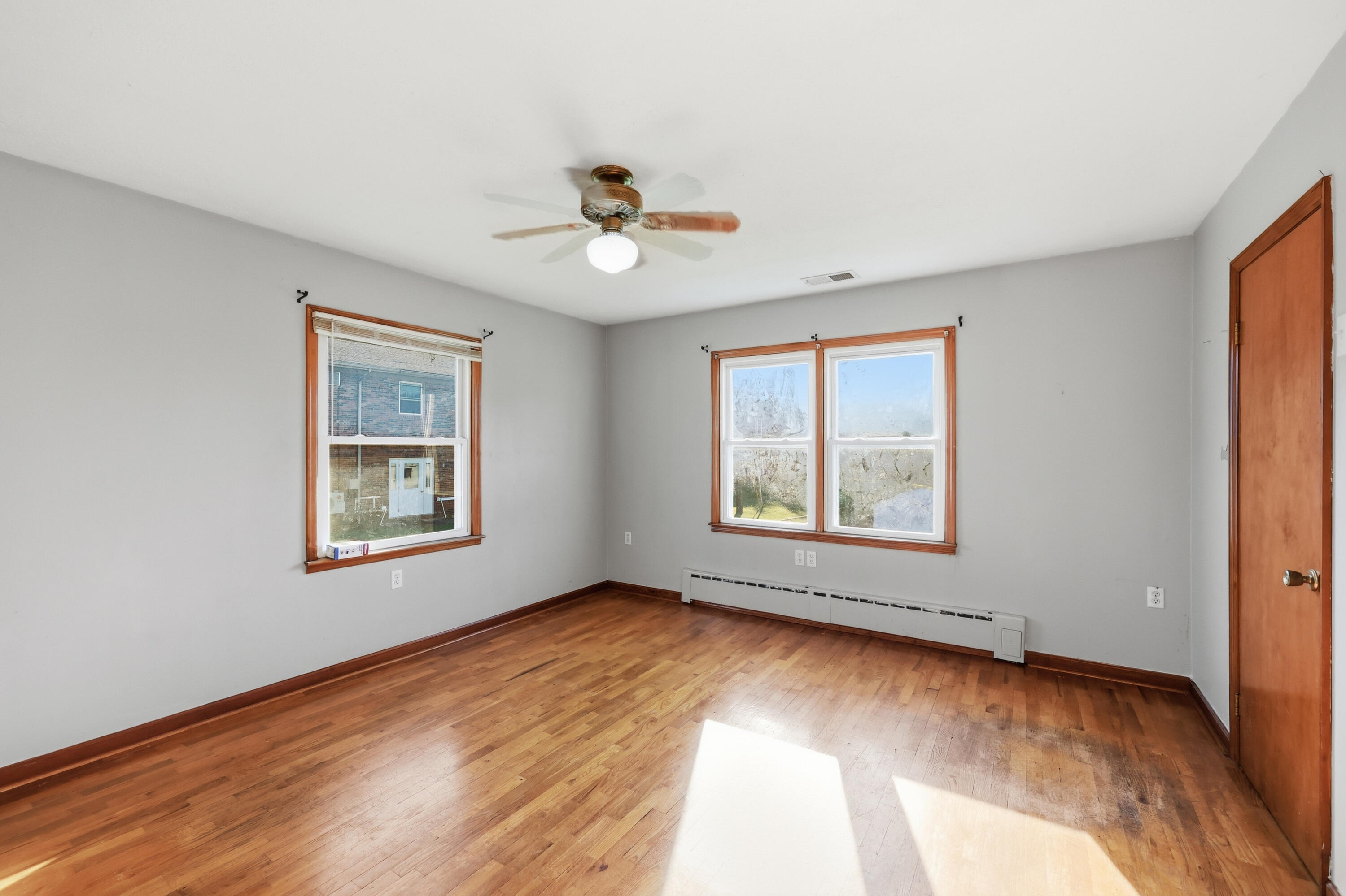 306 Laval Heights Property Photo 33