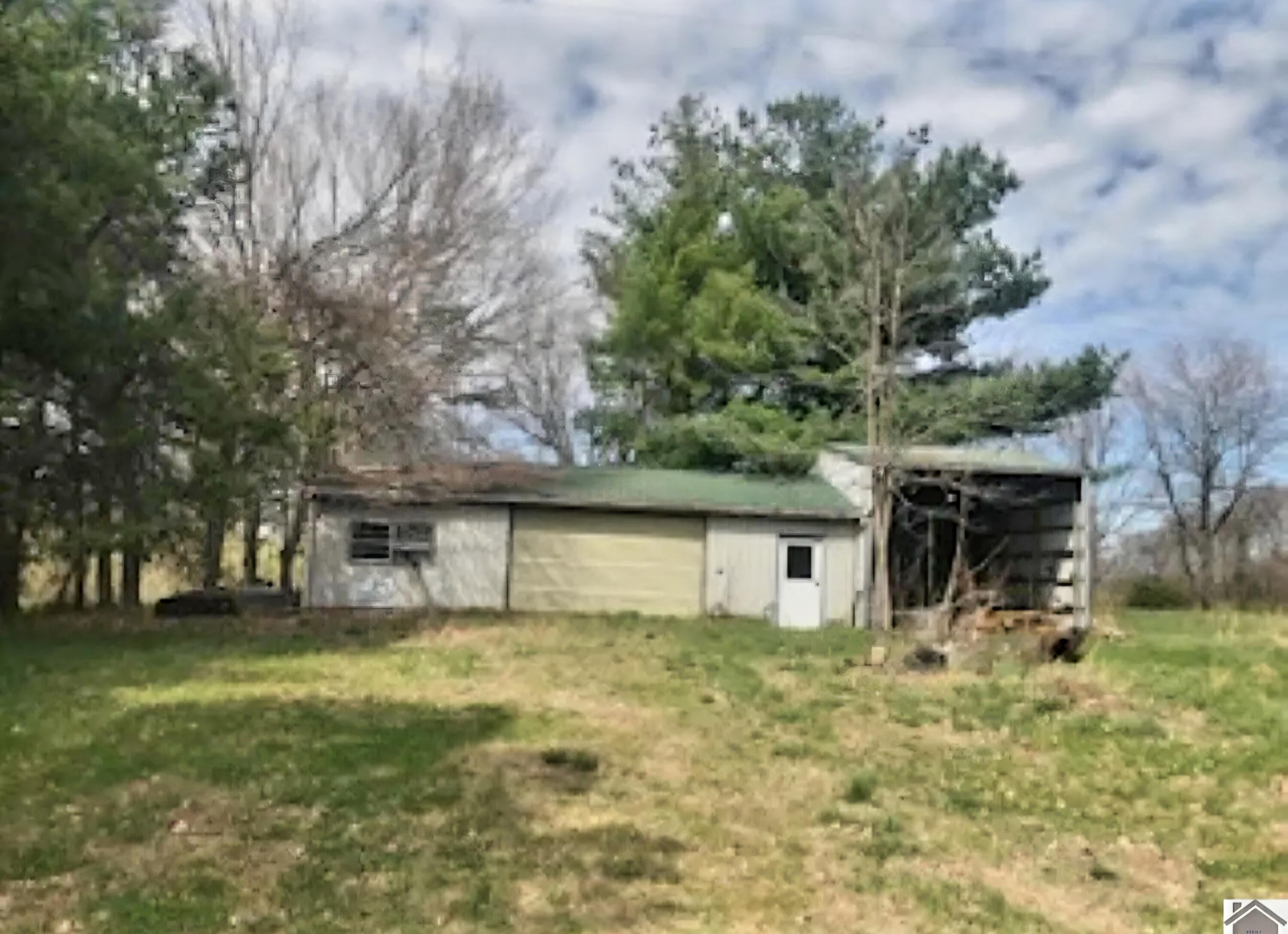 5616 Kentucky 339 Property Photo 4