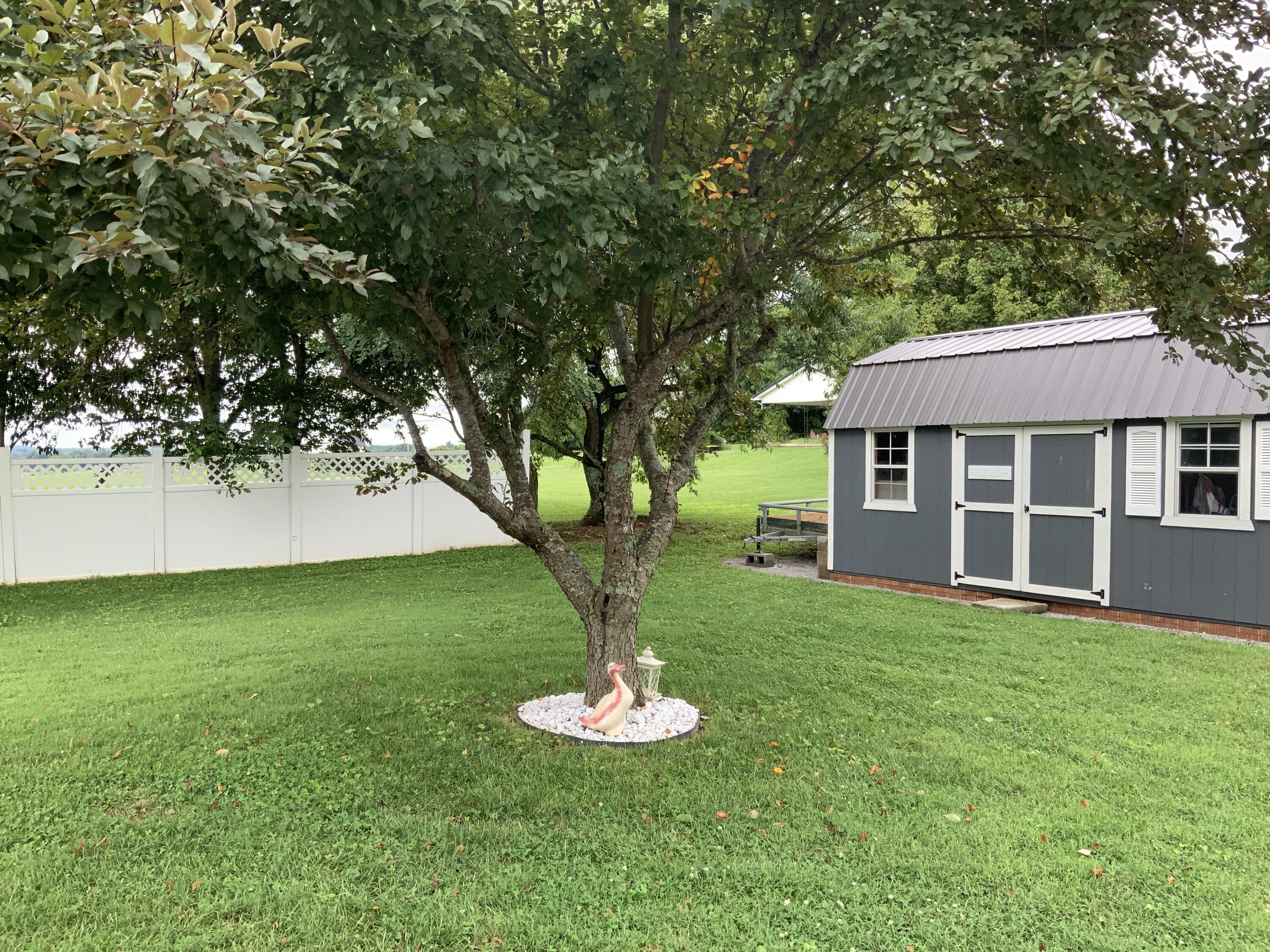 175 Manchester Lane Property Photo 8