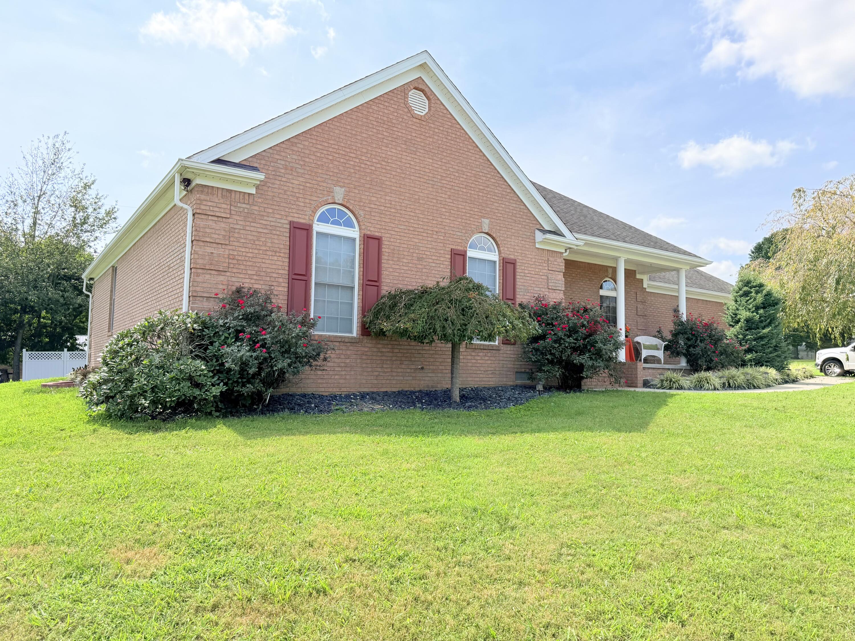 175 Manchester Lane Property Photo 10