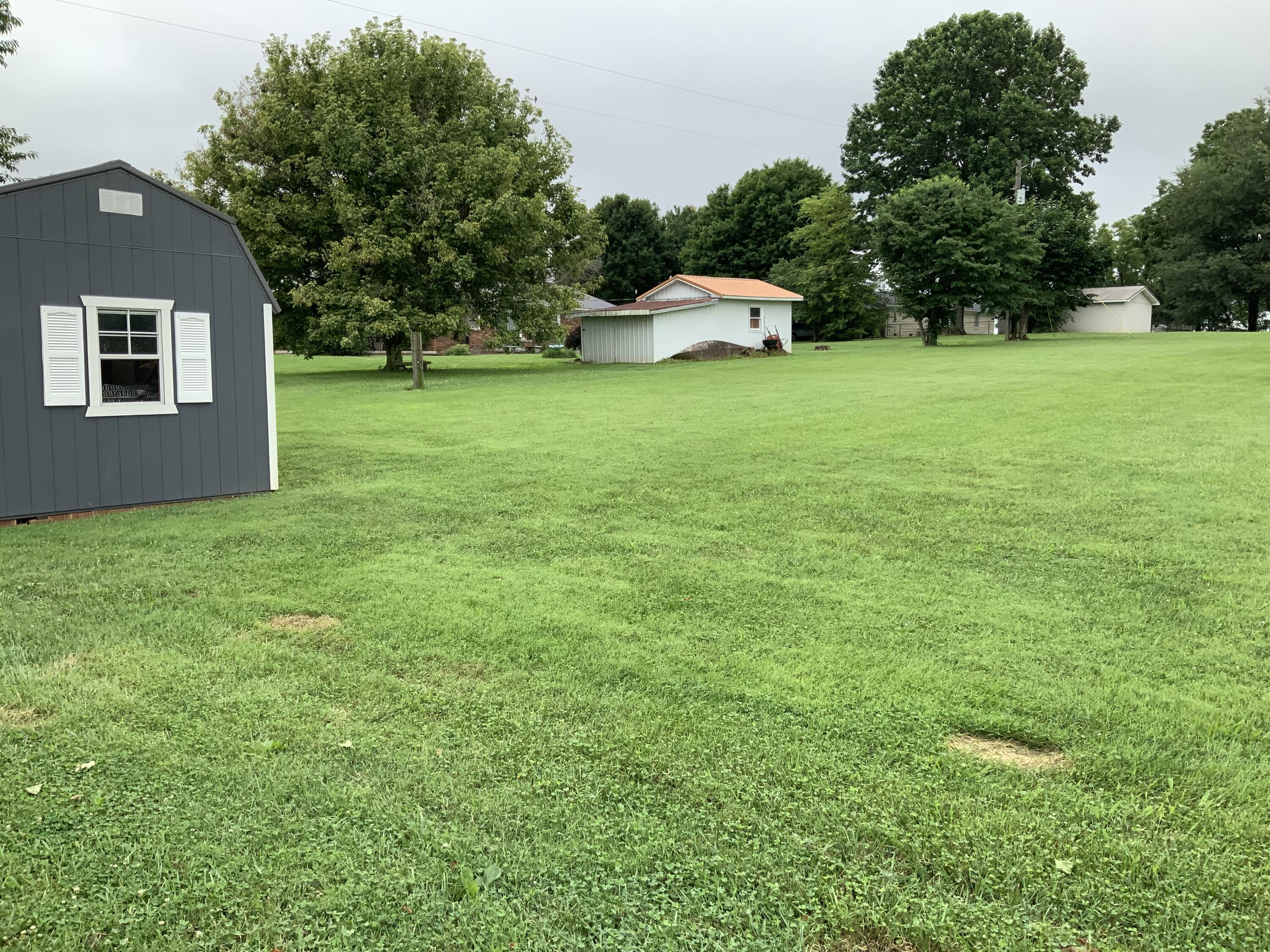 175 Manchester Lane Property Photo 14