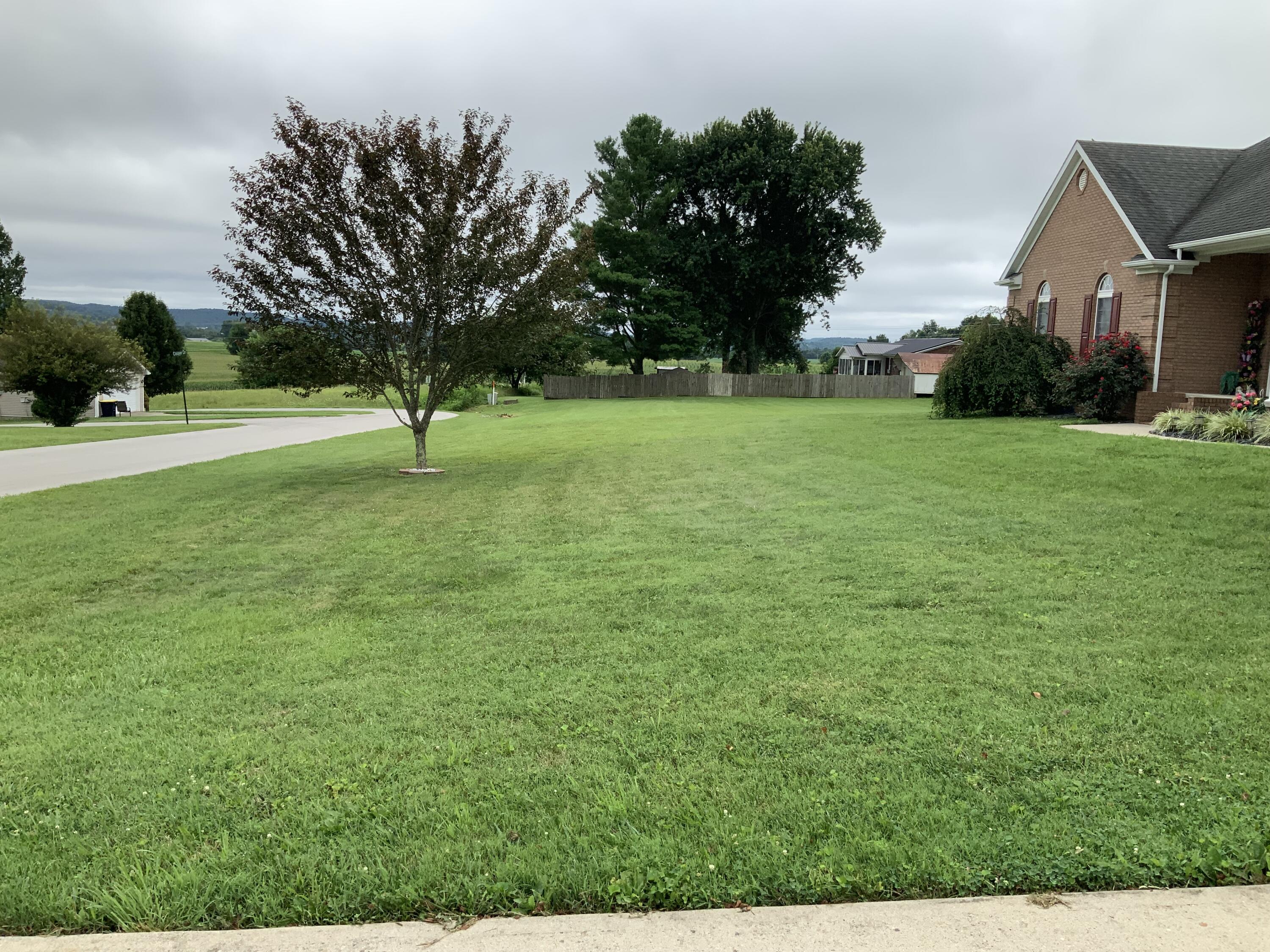 175 Manchester Lane Property Photo 16