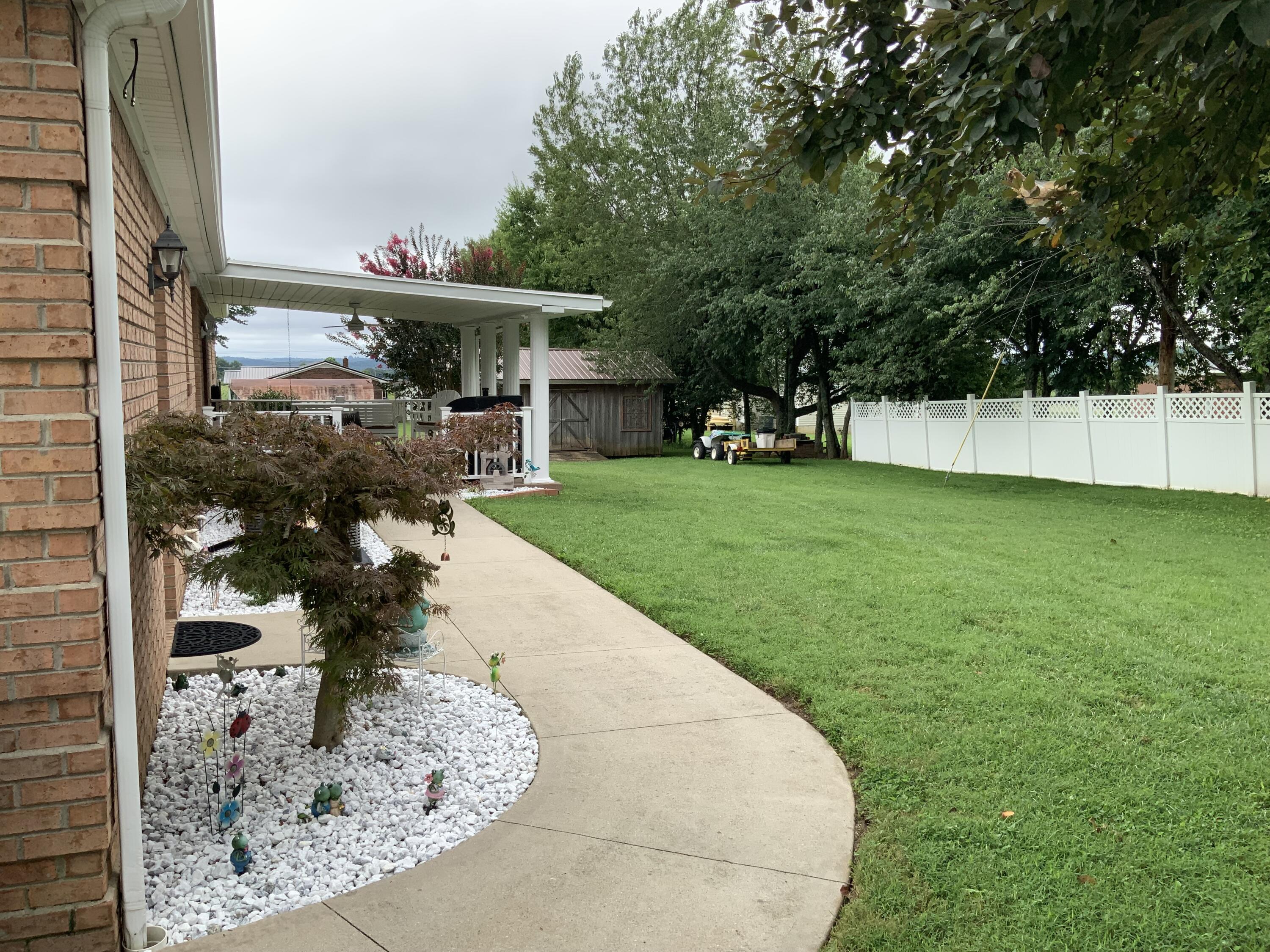 175 Manchester Lane Property Photo 75