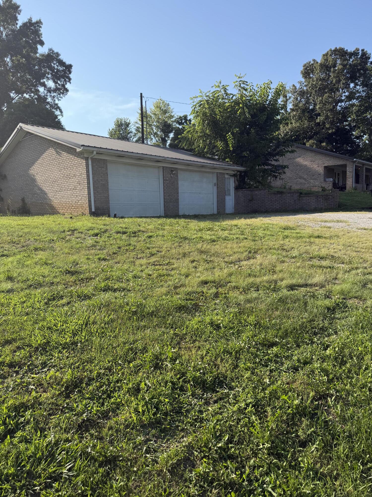 155 Maple Street Property Photo 4