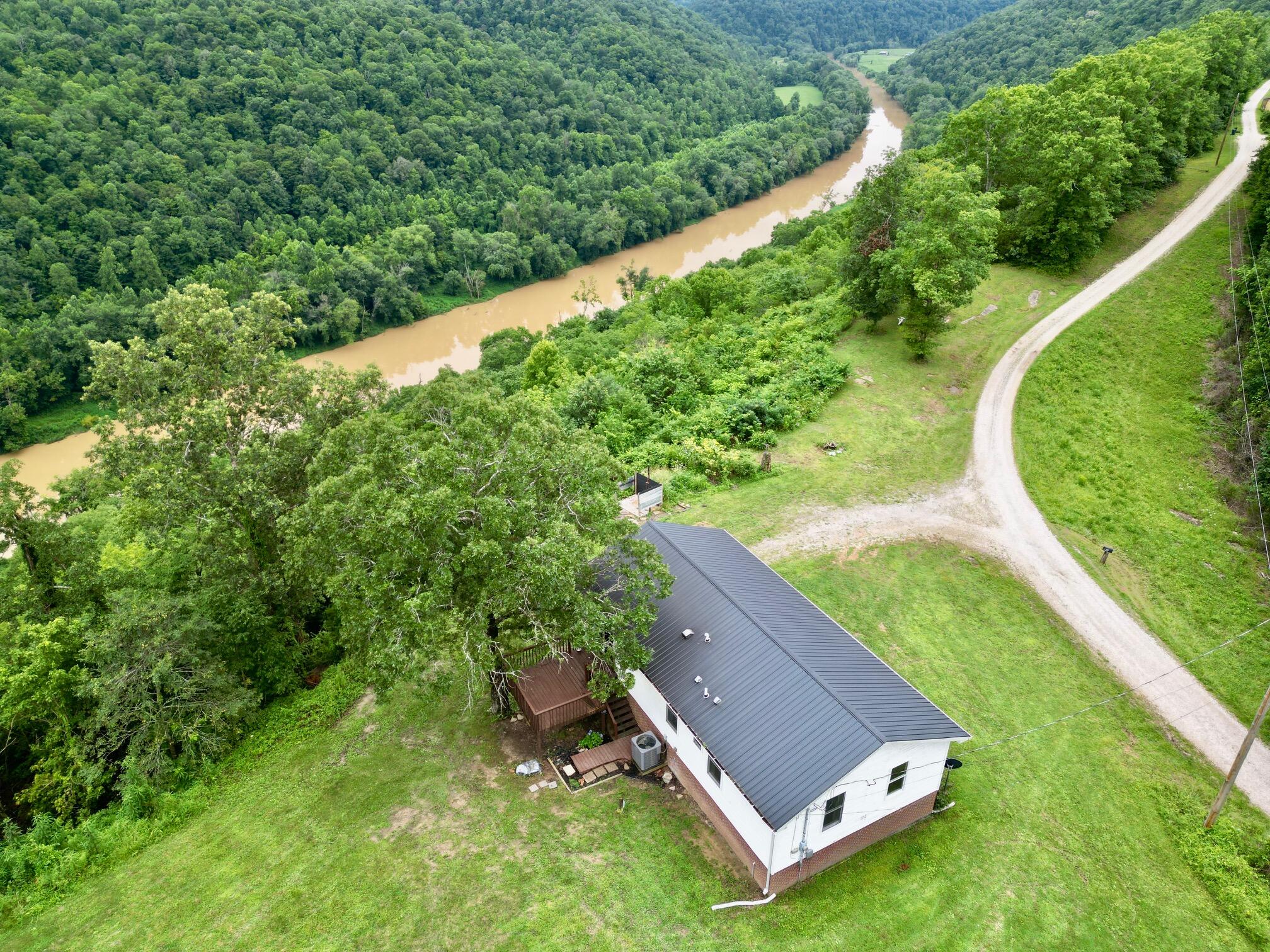 301 T Estes Road Property Photo 3