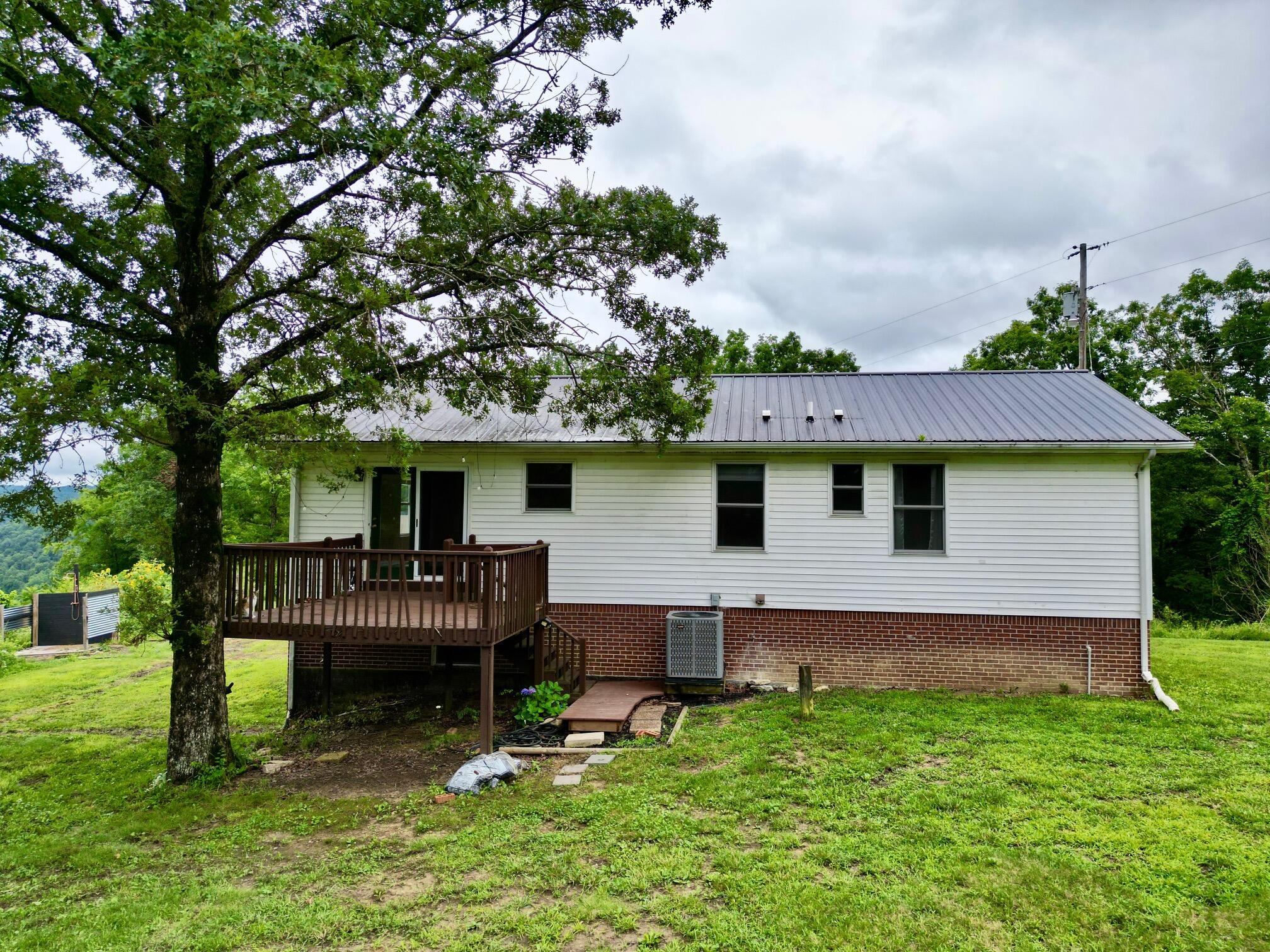 301 T Estes Road Property Photo 7