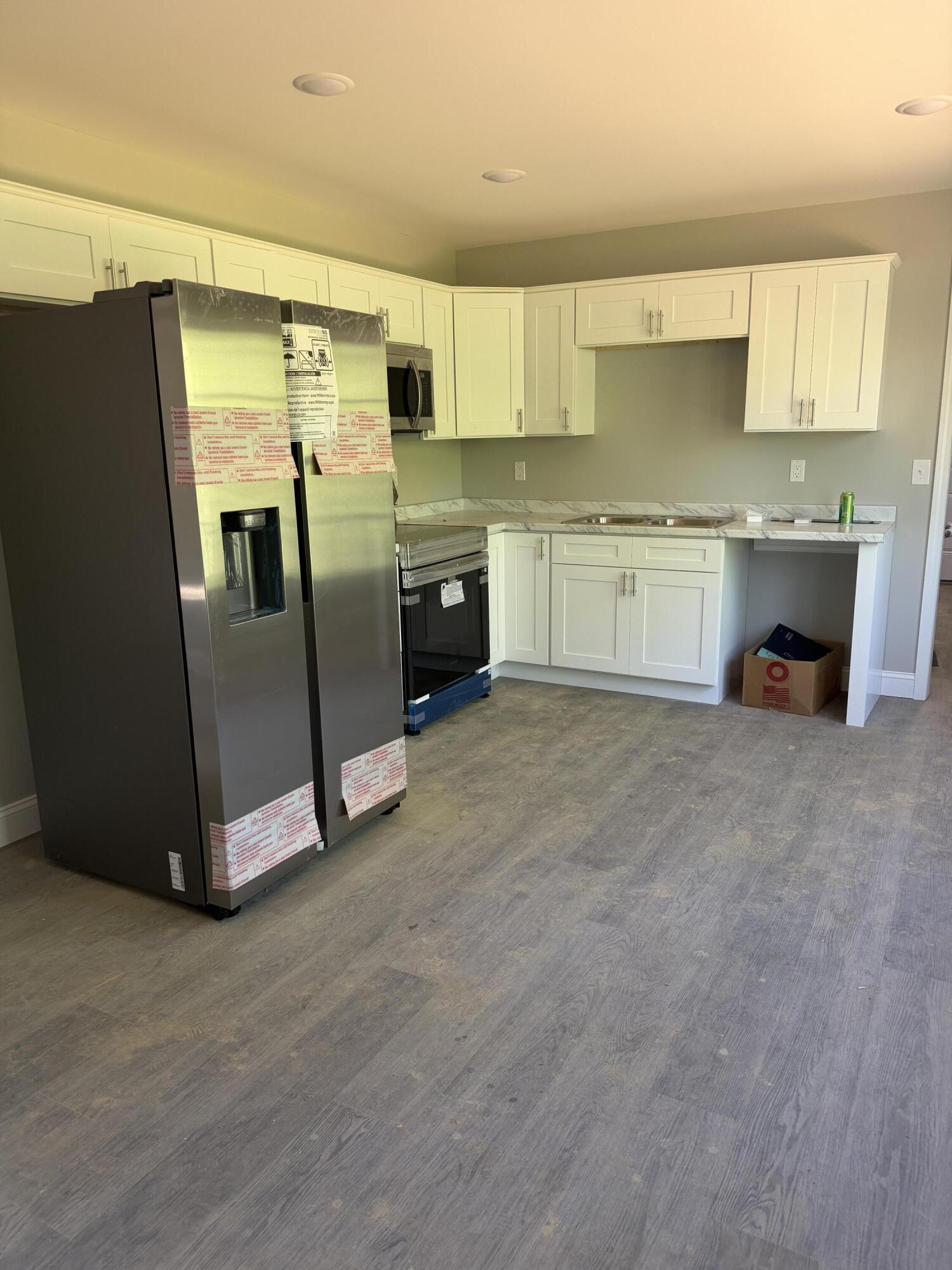 76 Whispering Oaks Lane Property Photo 8