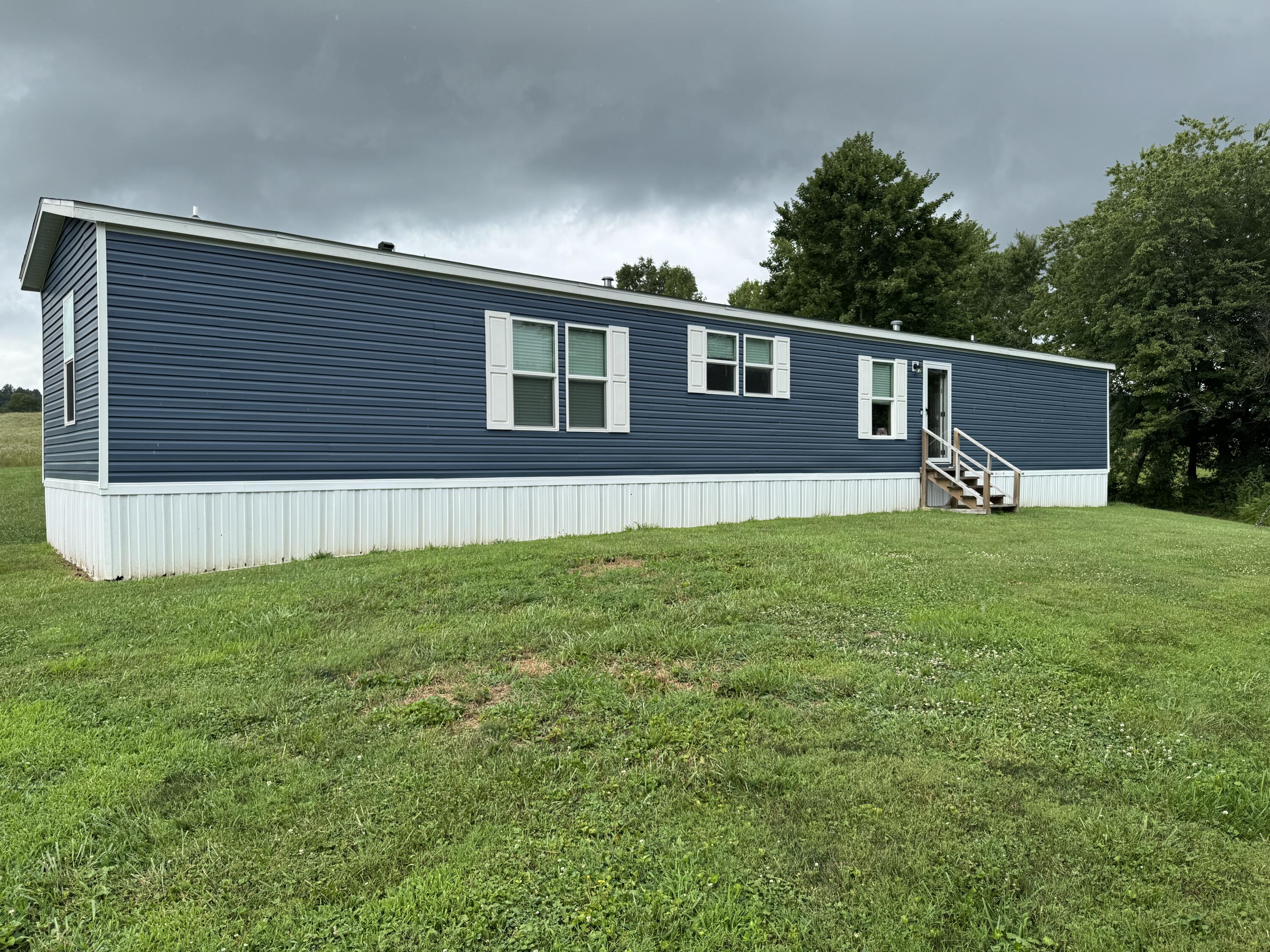 1022 Tom Cat Trail Property Photo 2