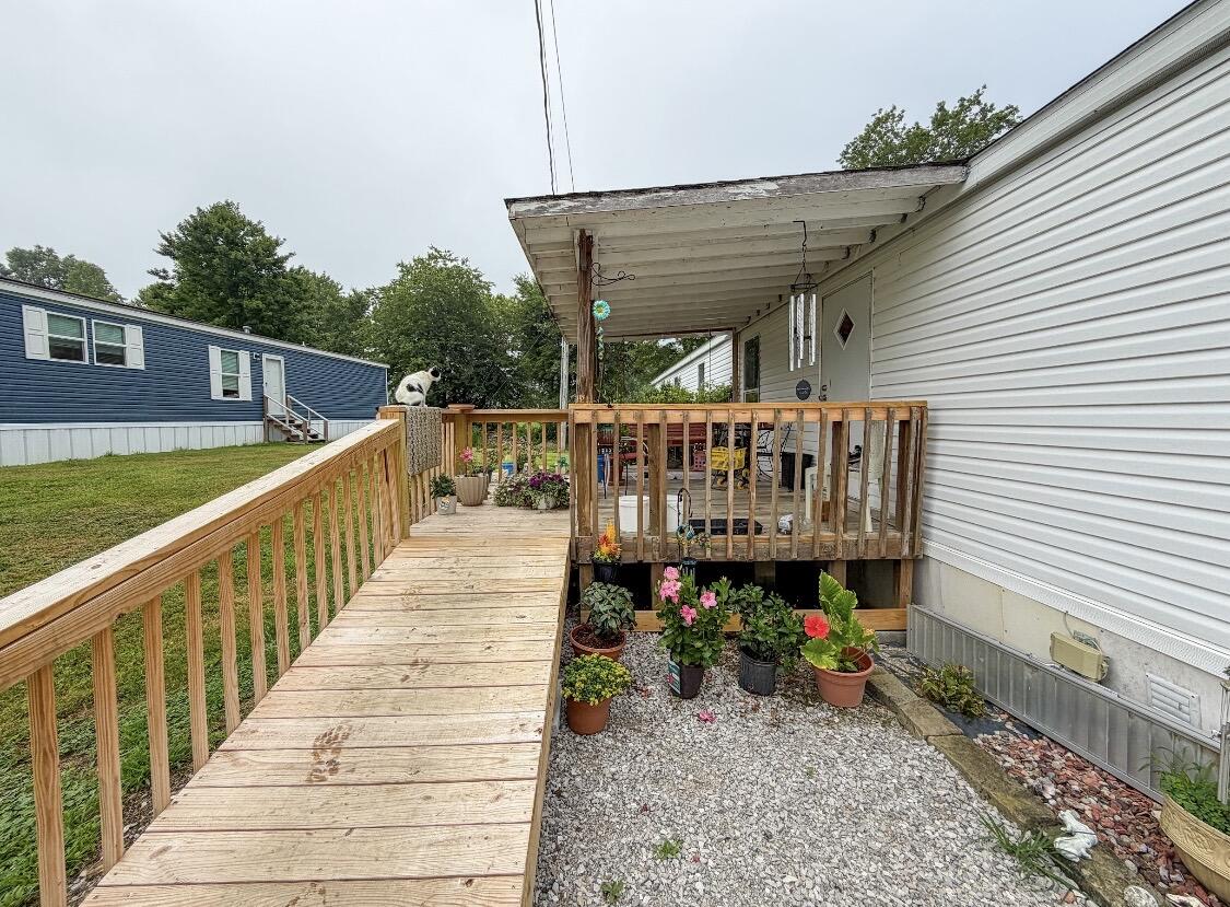 1022 Tom Cat Trail Property Photo 33