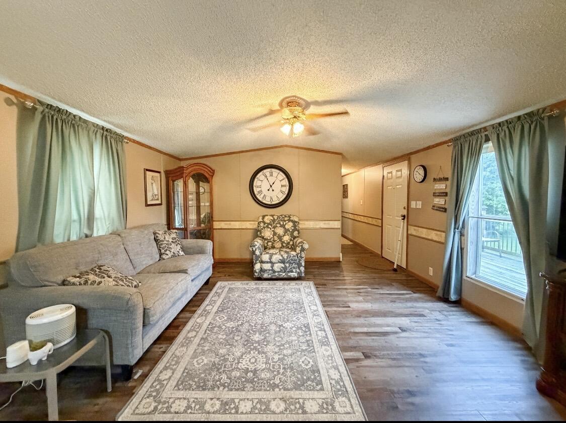 1022 Tom Cat Trail Property Photo 36