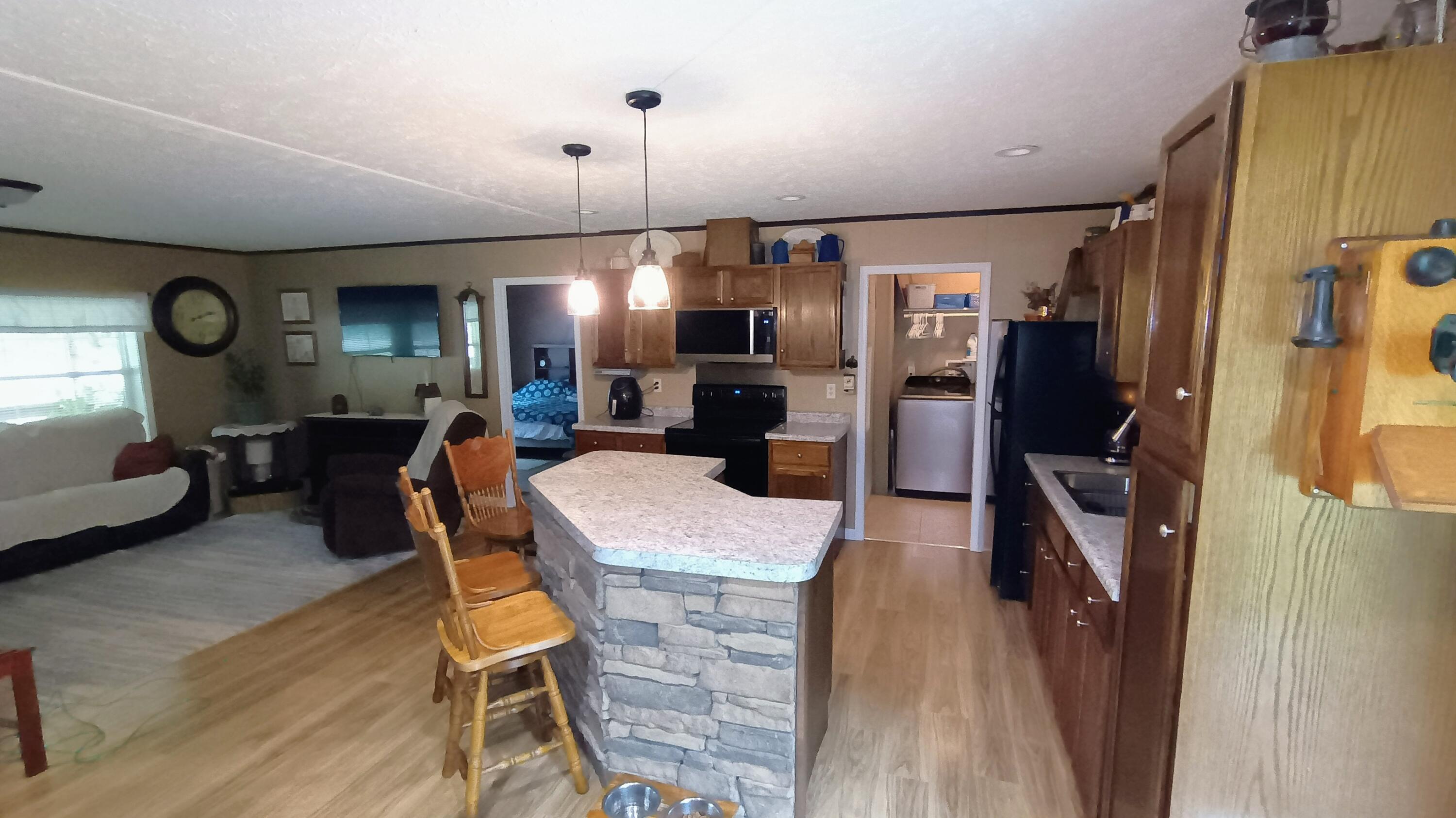 322 Cedarhaven Drive Property Photo 5