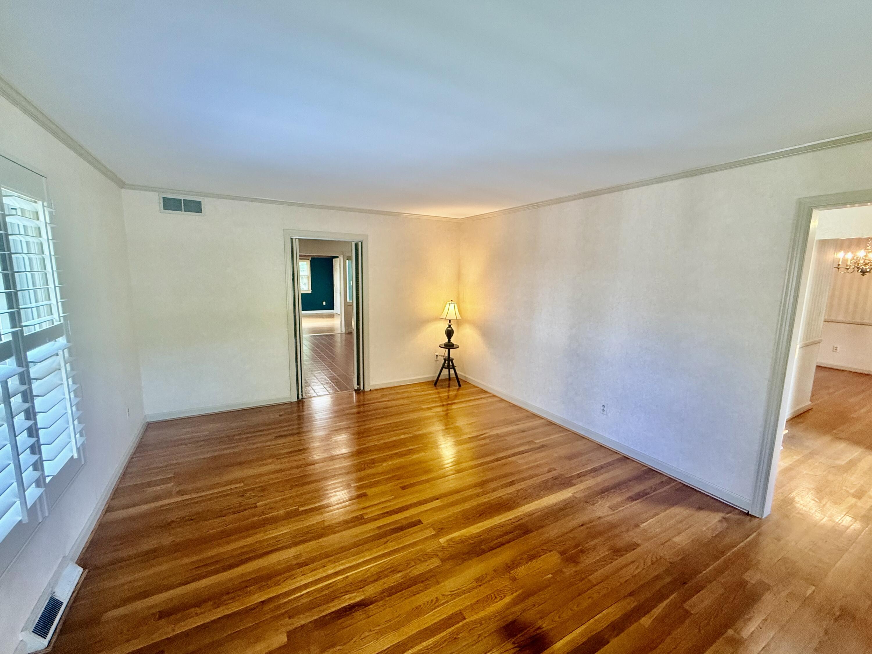 826 Glendover Cove Property Photo 12