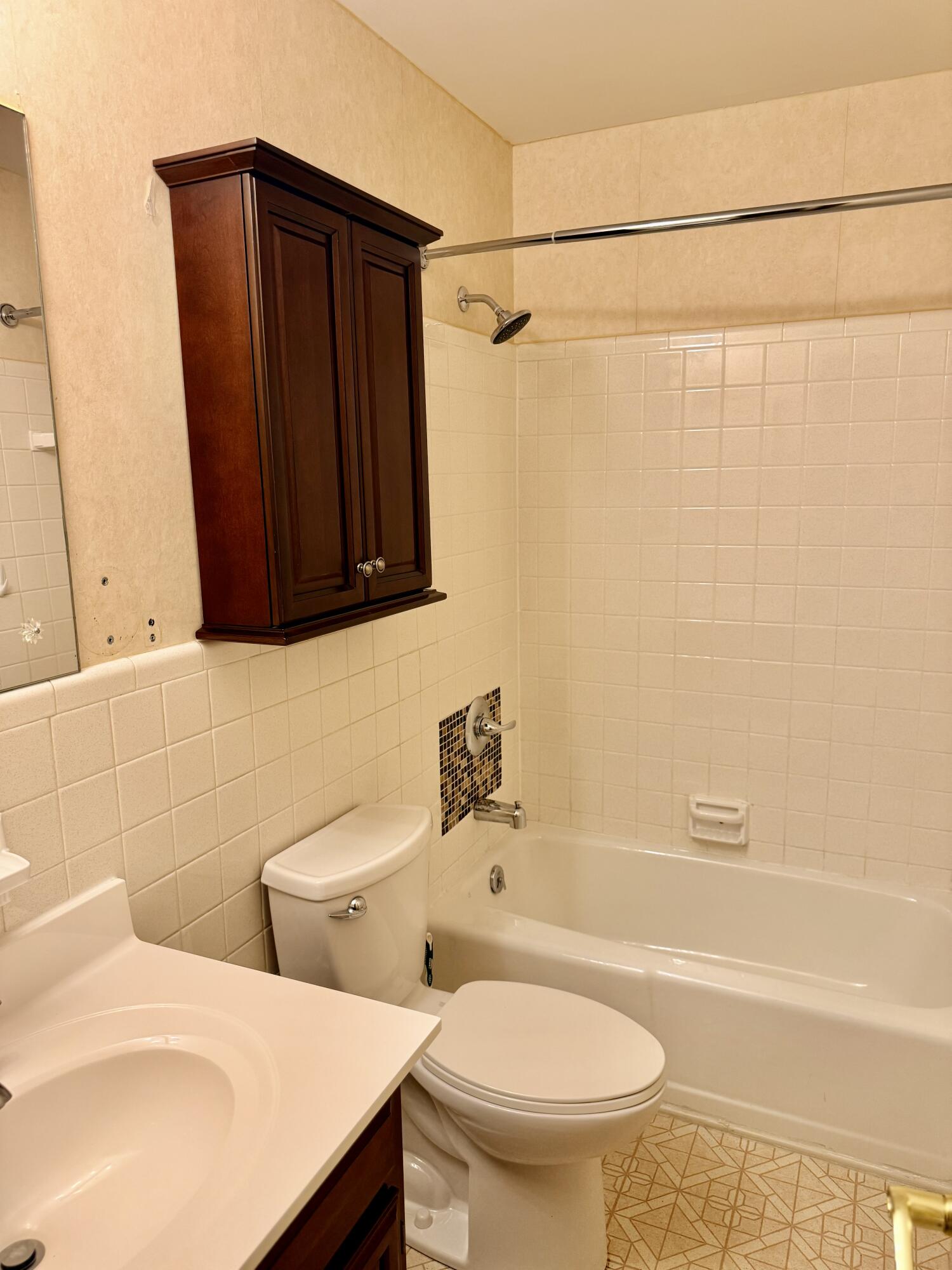 826 Glendover Cove Property Photo 28