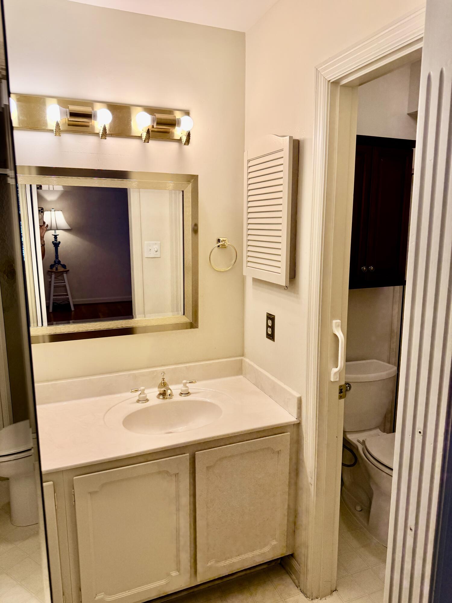 826 Glendover Cove Property Photo 36